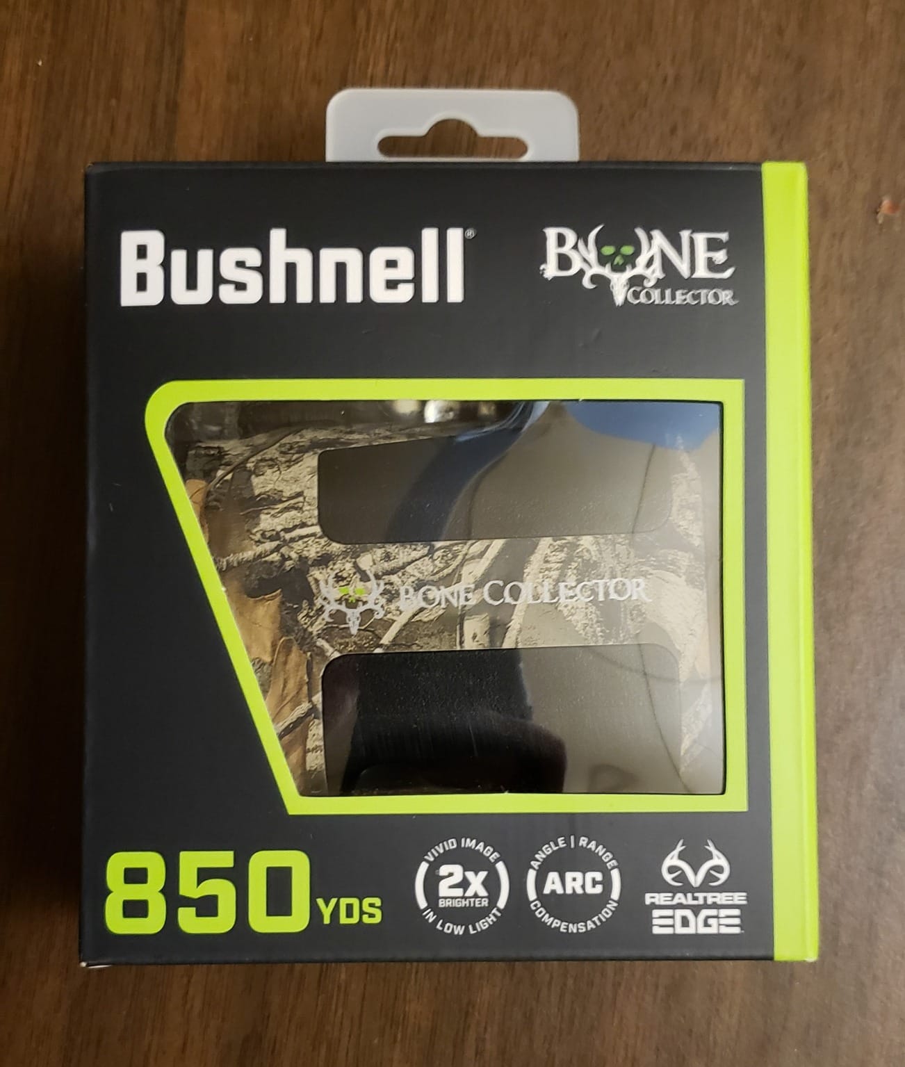 Bushnell BoneCollector 850 Laser Rangefinder, Hunting Laser Range Finder in Realtree Edge customer photo 2