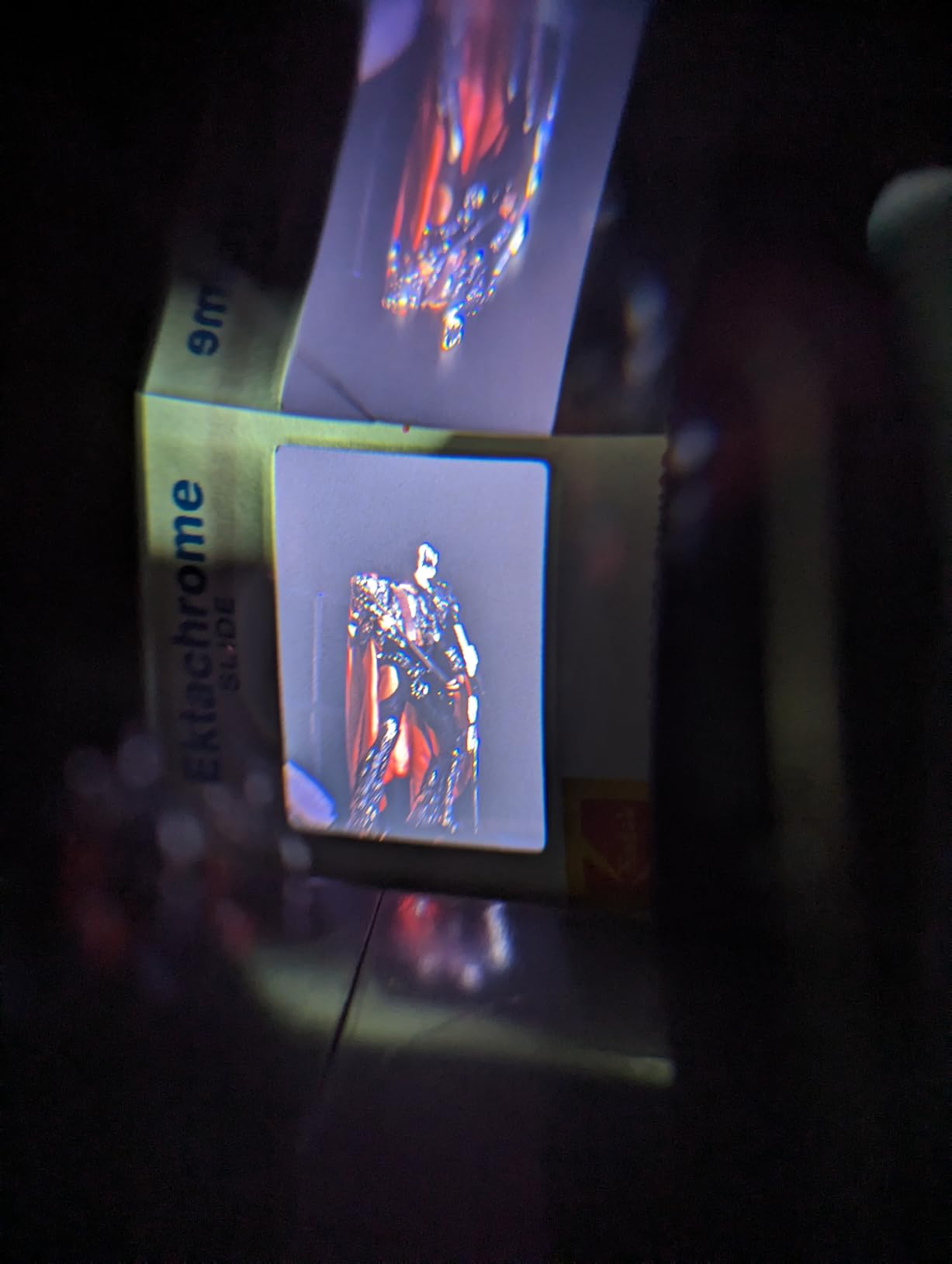 DIGITNOW! 35mm Slide and Film Viewer, 3X Magnification LED Lighted Illuminated Viewing, USB Powered/Battery Operation customer photo 2
