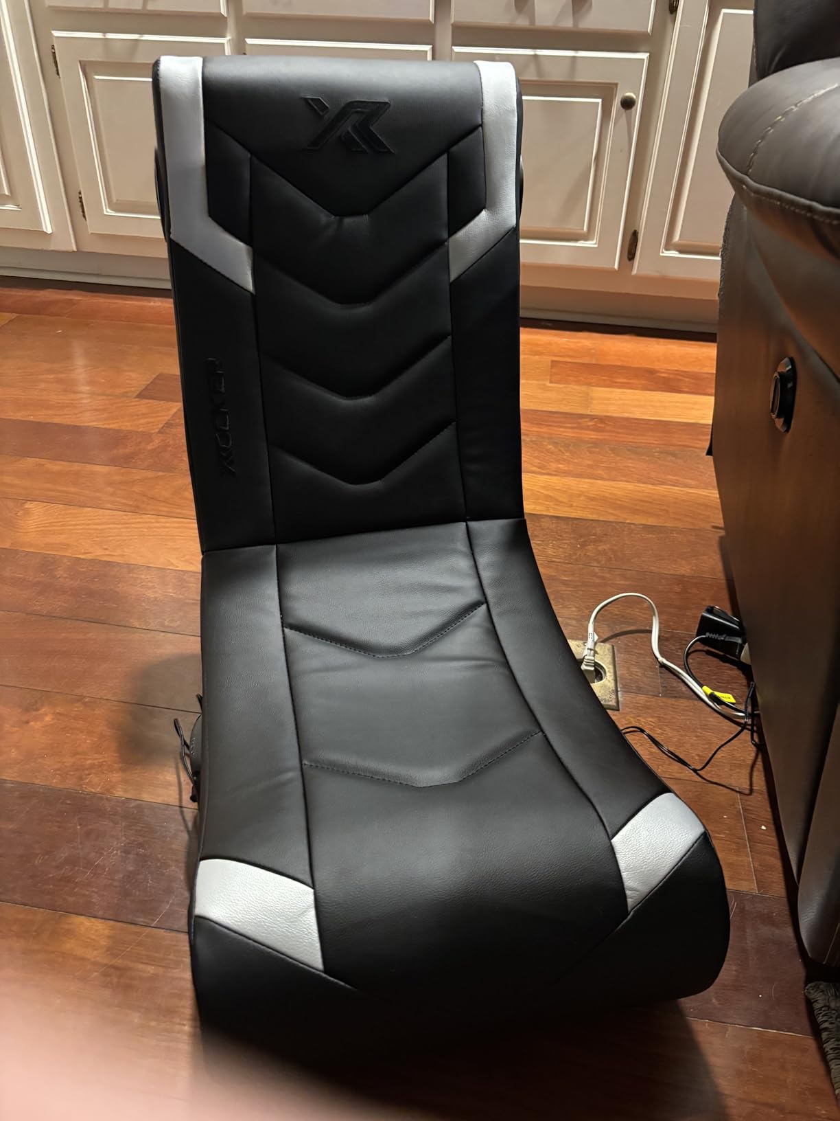 X Rocker Video Gaming Floor Rocker Chair, Built-in Audio, Foldable, for Gamers, Bedroom, or Game Room customer photo 2