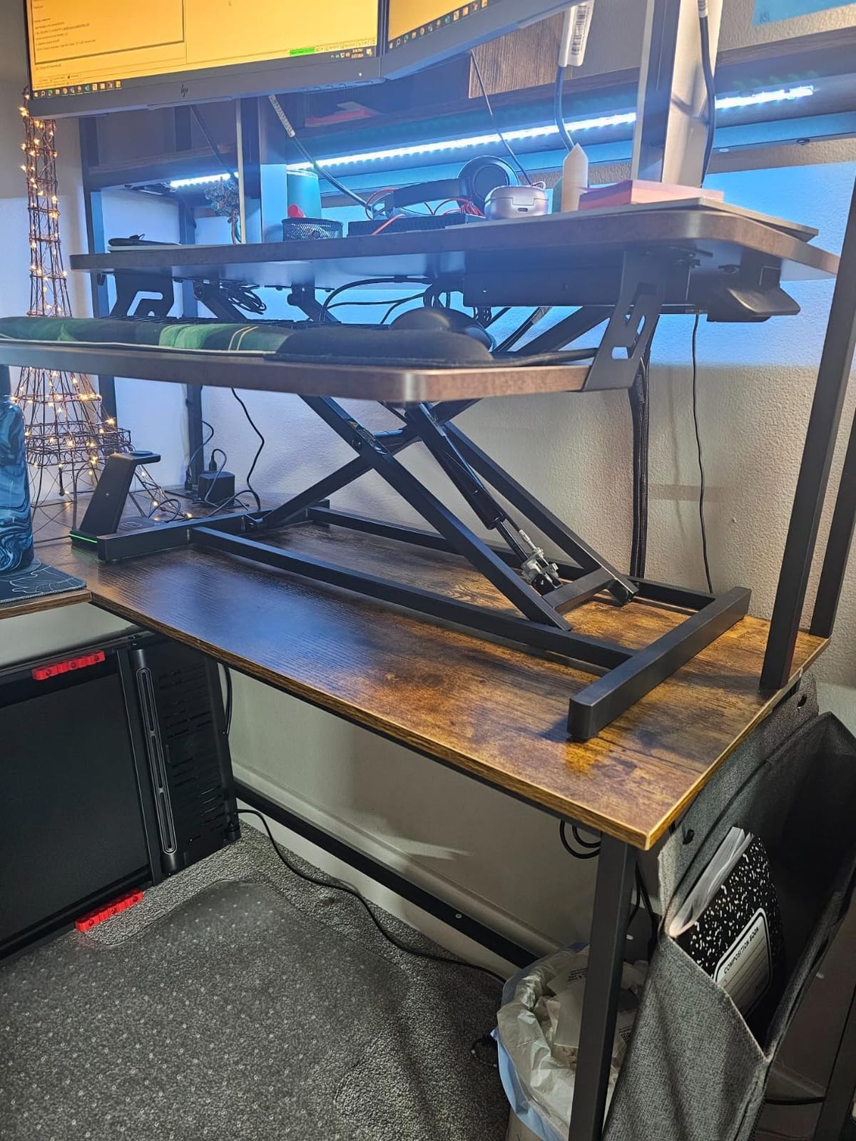 VIVO Black 32 inch Standing Desk Riser, DESK-V000S | Height Adjustable, Stand Up Desk Converter, Quick Sit to Stand, Tabletop Dual Monitor Riser Workstation, Minimal Assembly customer photo 1