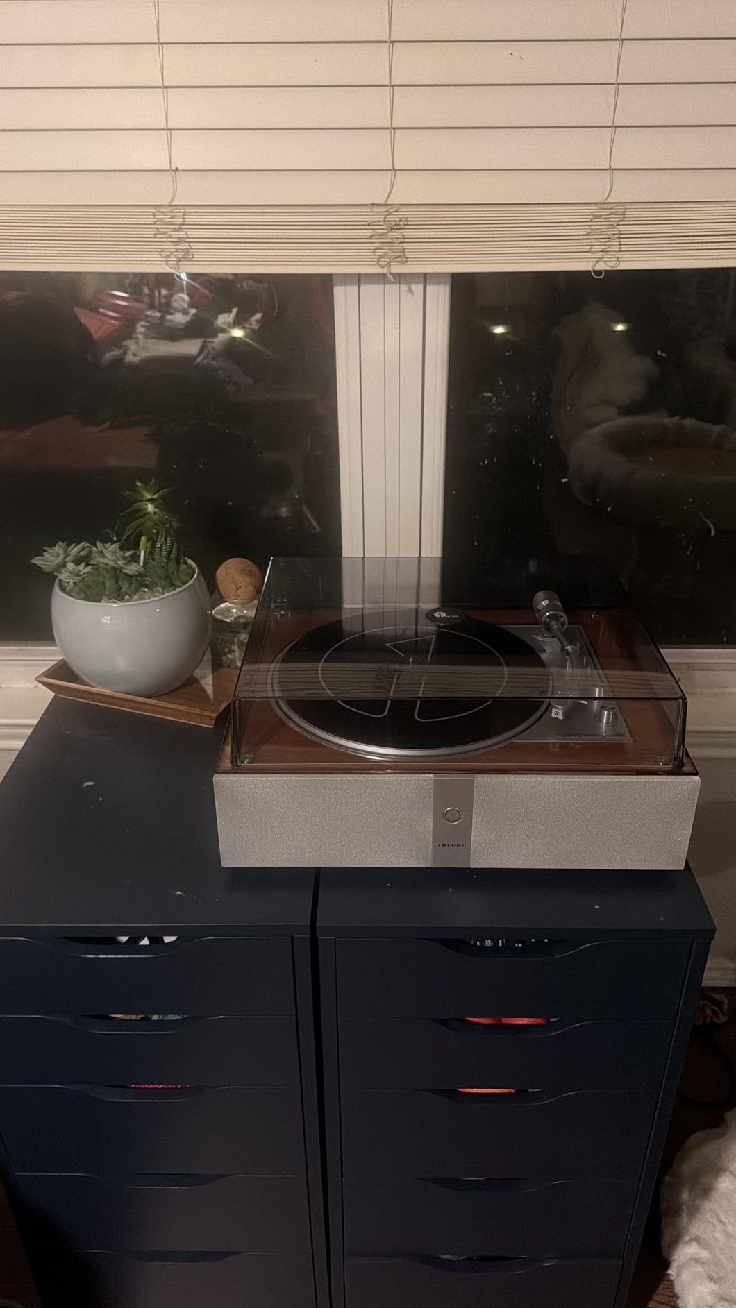 1 BY ONE Fully Automatic Record Player, All-in-One Vinyl Turntable | Automatic Repeat Function, Remote Control, Built in Speakers & DSP, Phono Preamp, AT-3600L Cartridge, Belt Drive 2-Speeds customer photo 1