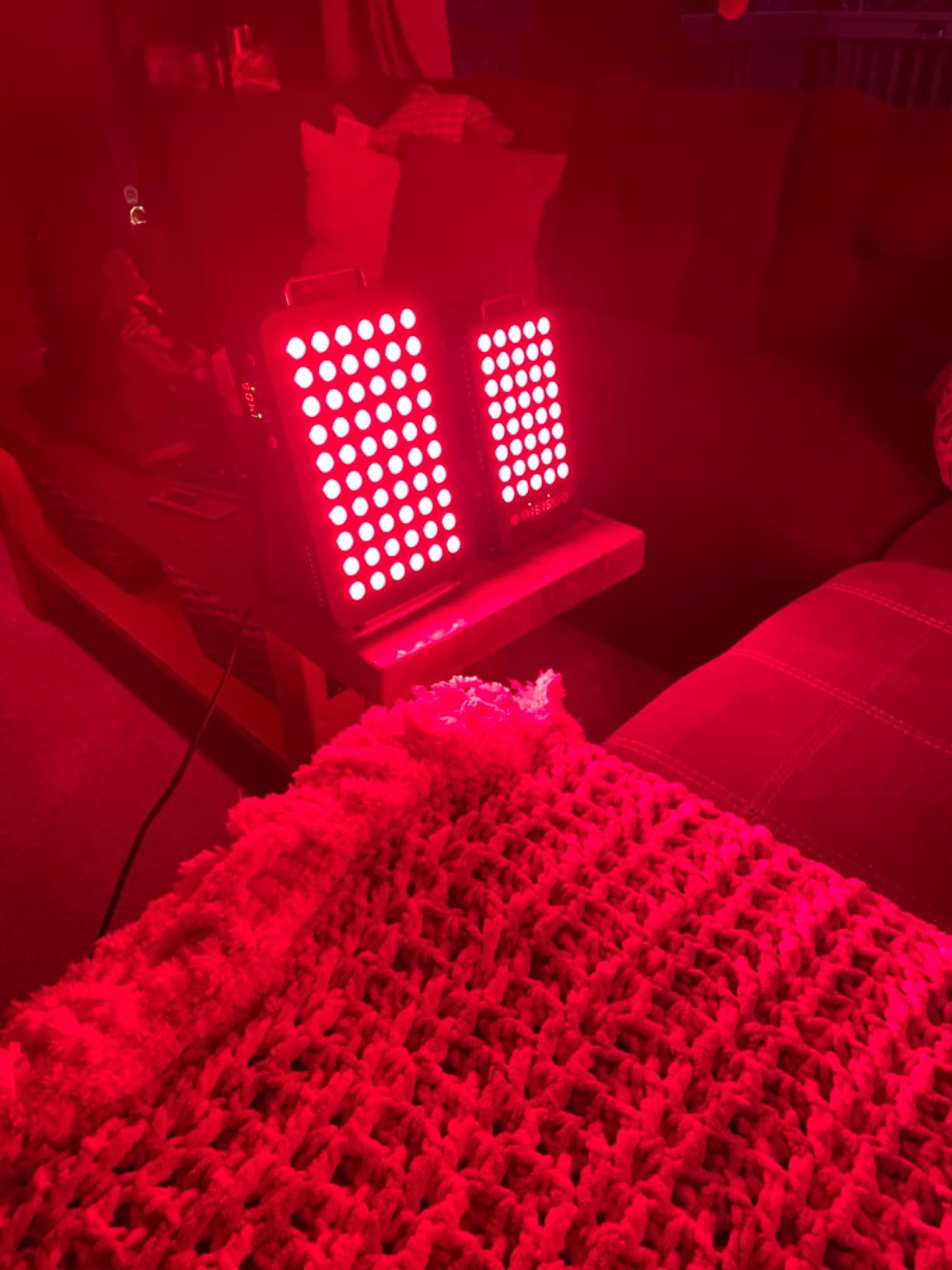 BestQool Red Light Therapy Panel, 660nm 850nm Red and NIR for Face, 50W | Elite Grade Dual Chip Red and Infrared Light Therapy for Body, Portable LED Light Therapy Panel for Home Use customer photo 1