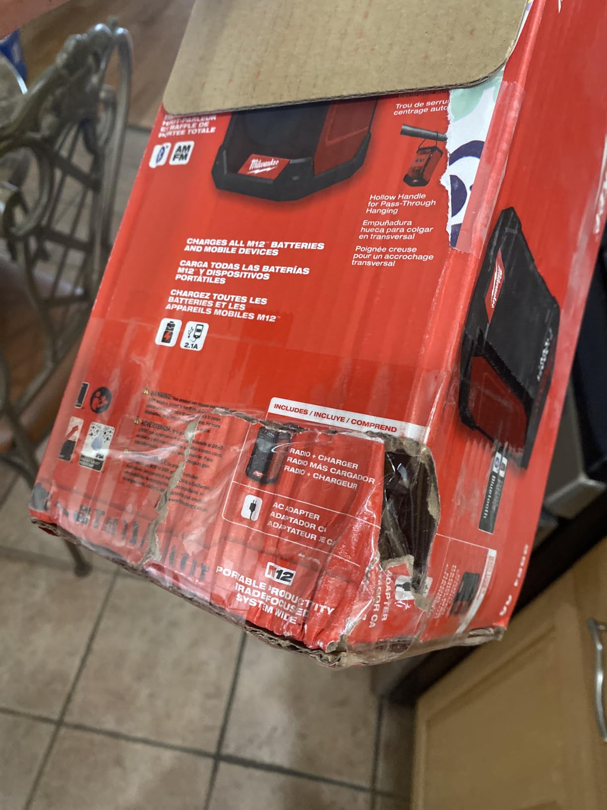 Milwaukee 2951-20 M12 Lithium-Ion Cordless Radio + Charger (Tool Only) customer photo 2