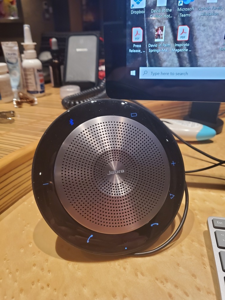 Jabra Speak 750 UC Wireless Bluetooth Speakerphone with Link 370 USB Adapter - Portable Conference Speaker for Holding Meetings Anywhere with Premium Audio - Certified for Zoom & Google Meet customer photo 2