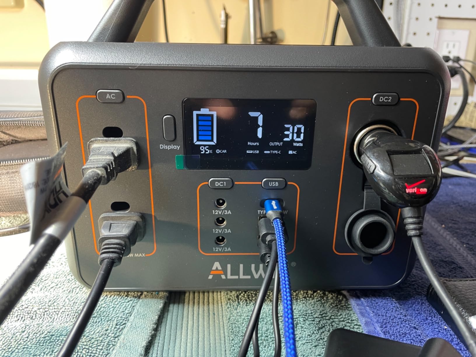 ALLWEI Portable Power Station 300W, 256Wh Solar Generator LiFePO4 Battery | Pure Sine Wave AC Outlet, PD 60W Fast Charging, MPPT & BMS Protection, Compact for Camping Outdoor Home Backup Emergency CPAP customer photo 2