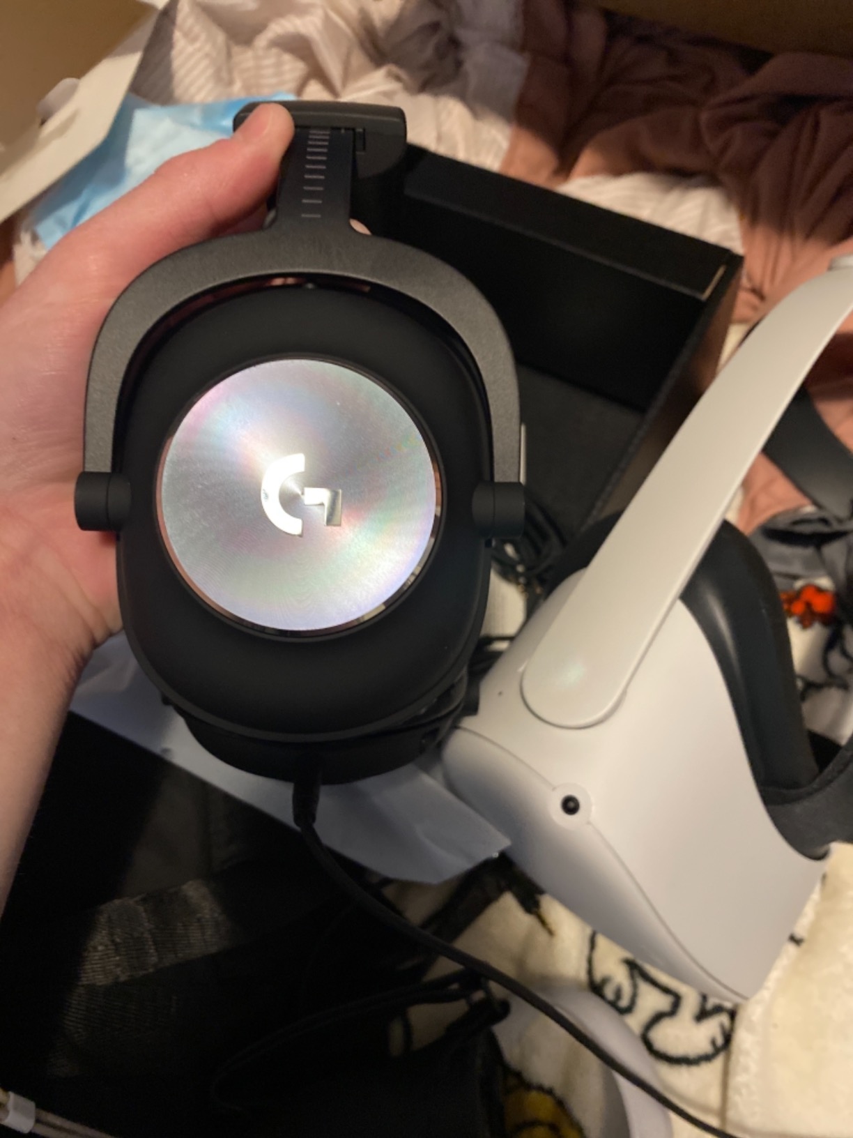 Logitech G PRO Gaming Headset for Oculus Quest 2 - Oculus Ready - Custom-Length Cable - PRO-G Precision Gaming Audio Driver - Steel and Aluminum Build - Low-Latency 3.5 mm Aux Connection customer photo 1