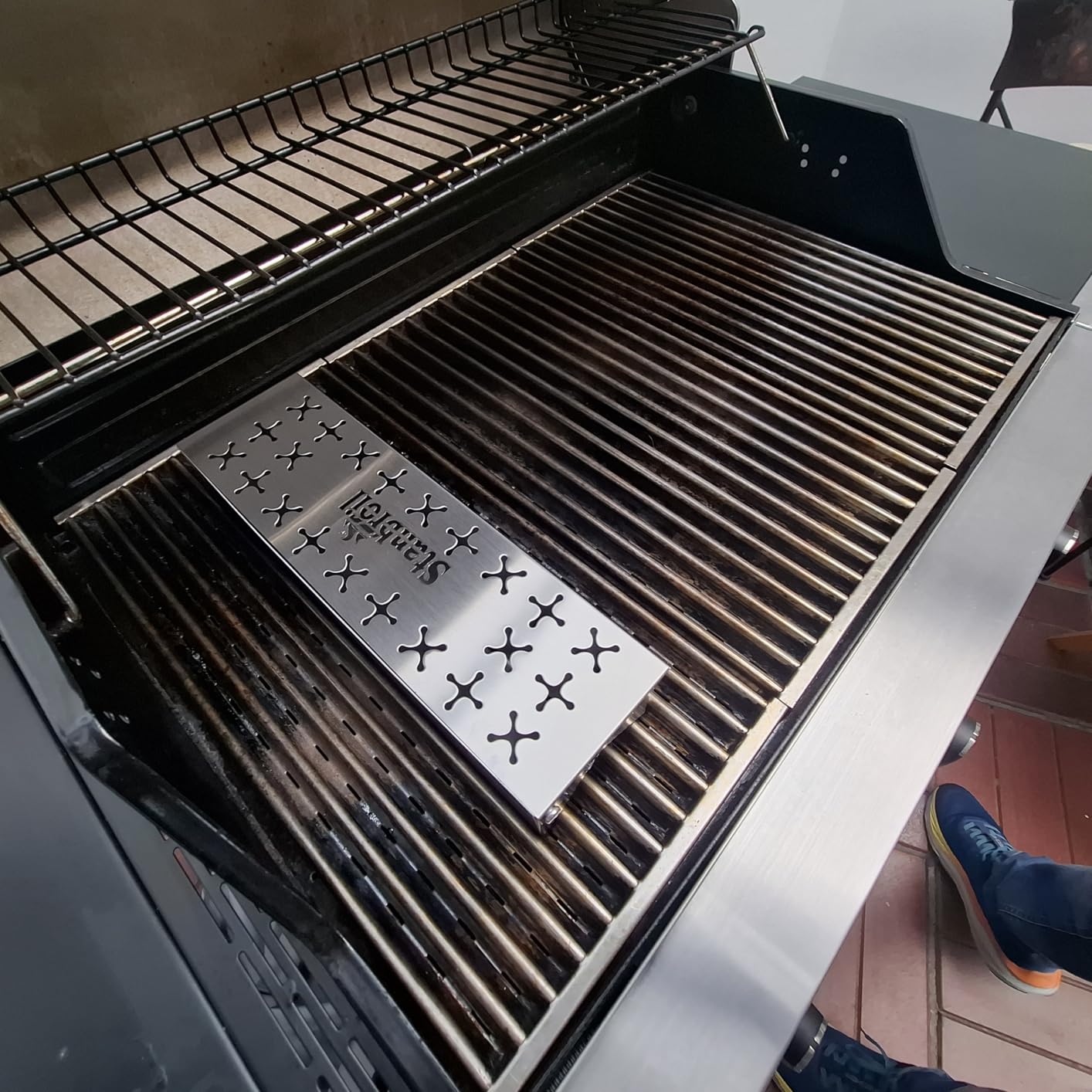 Stanbroil Stainless Steel Smoker Box Gas Grilling Wood Chip Smoking Box | Enhanced Smoke Flavor, Double V-Shape Design and Hinged Lid customer photo 2