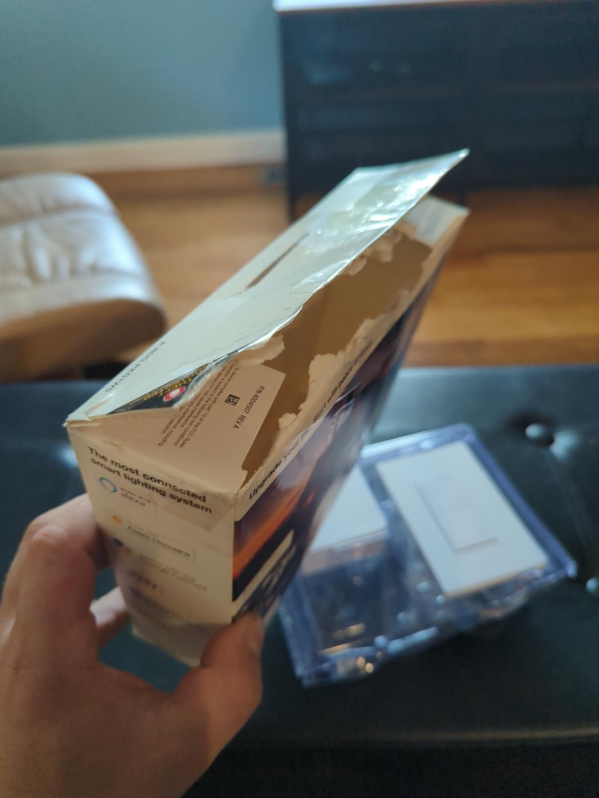 Caseta Smart Switch Starter Kit; Smart Light Switch, Hub & Wallplate | Smart Kit has ultra reliable connection, doesn't rely on WiFi; connect to Alexa, Apple Home, Google Home, P-BDG-PKG1WS, White customer photo 1