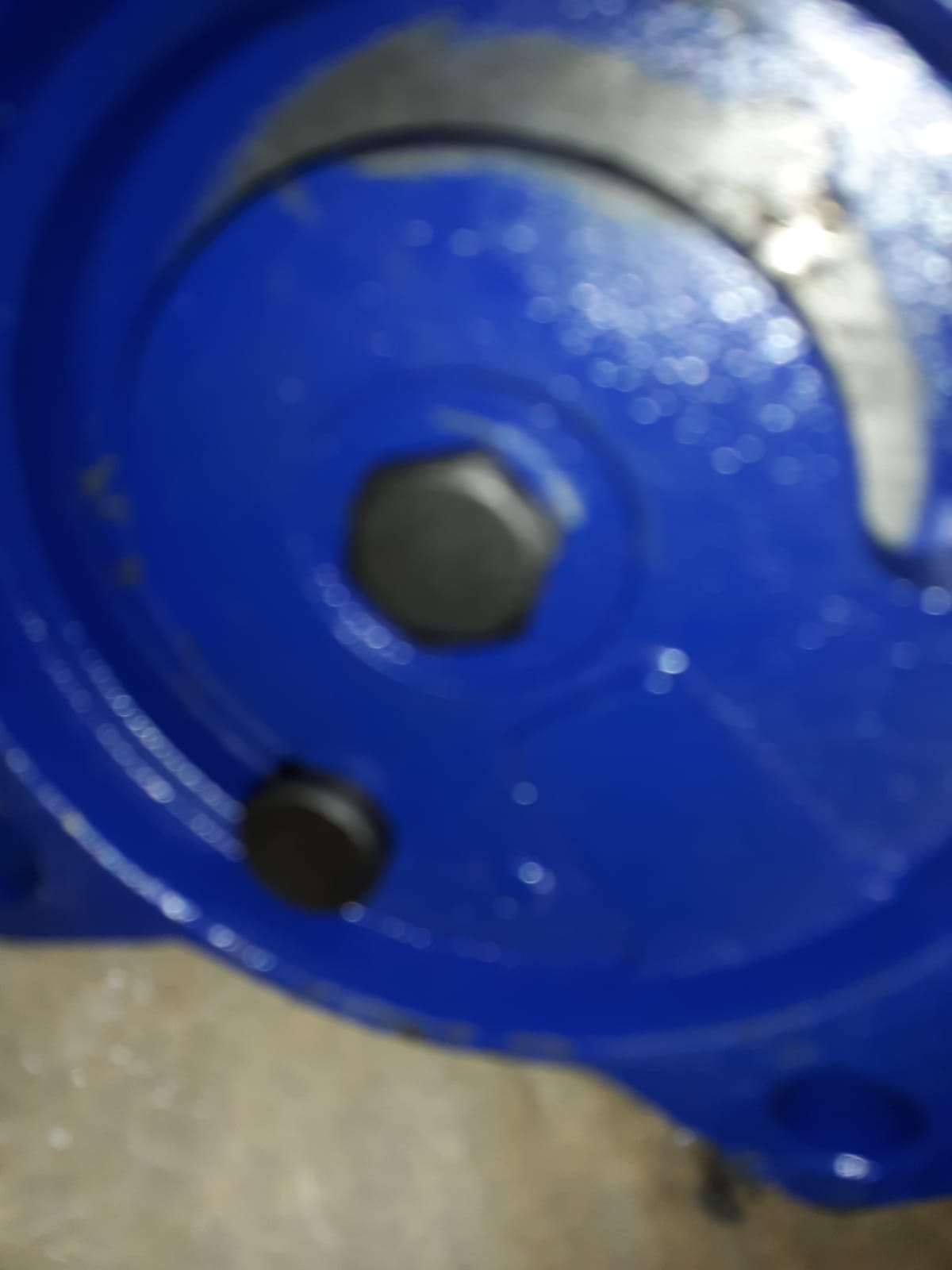 WORKPRO Bench Vise, 4-1/2