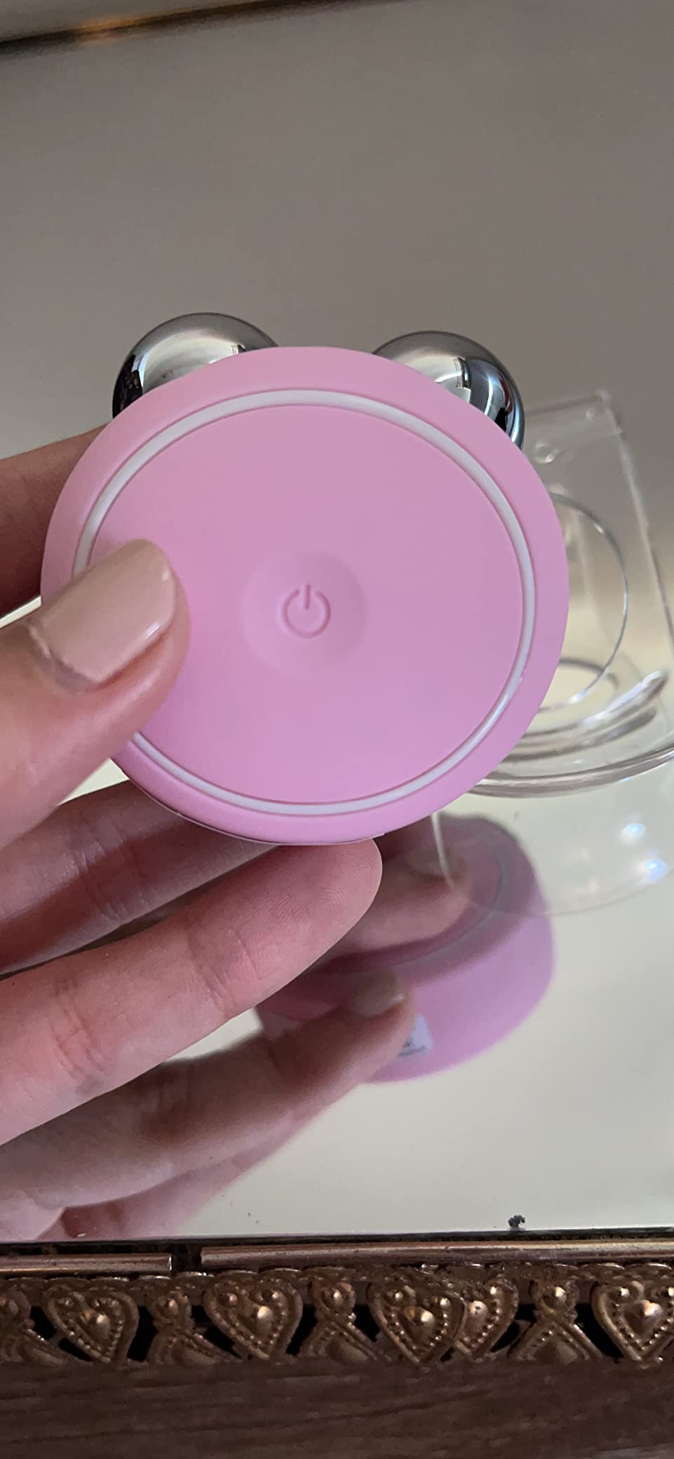 FOREO BEAR Mini Microcurrent Facial Device - Face Sculpting Tool - Firm & Contour - Reduce Double Chin - Non-Invasive - Increases Absorption of Facial Skin Care Products - Pearl Pink customer photo 2