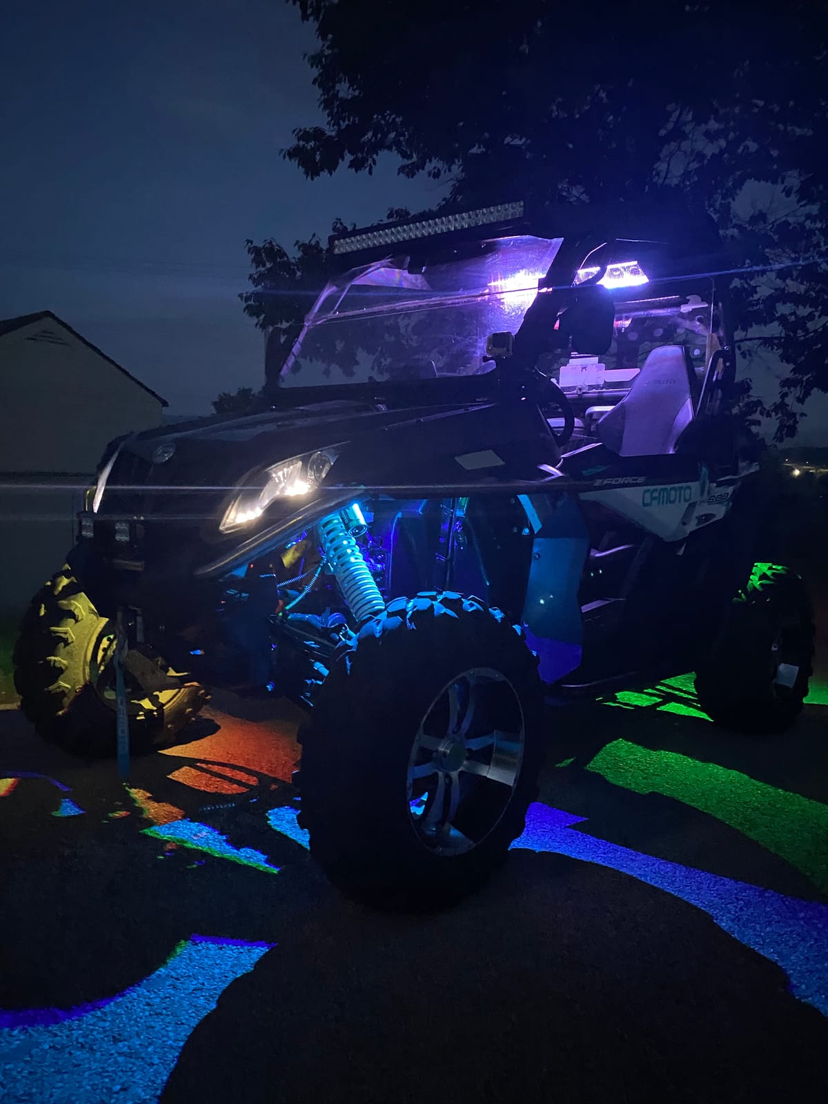 BOSS Audio Systems BRT26RGB IPX5 Weatherproof Bluetooth ATV Sound Bar - 26 Inches Wide, 4 inch Speakers, Tweeters, Amplified, Multicolor Illumination customer photo 1
