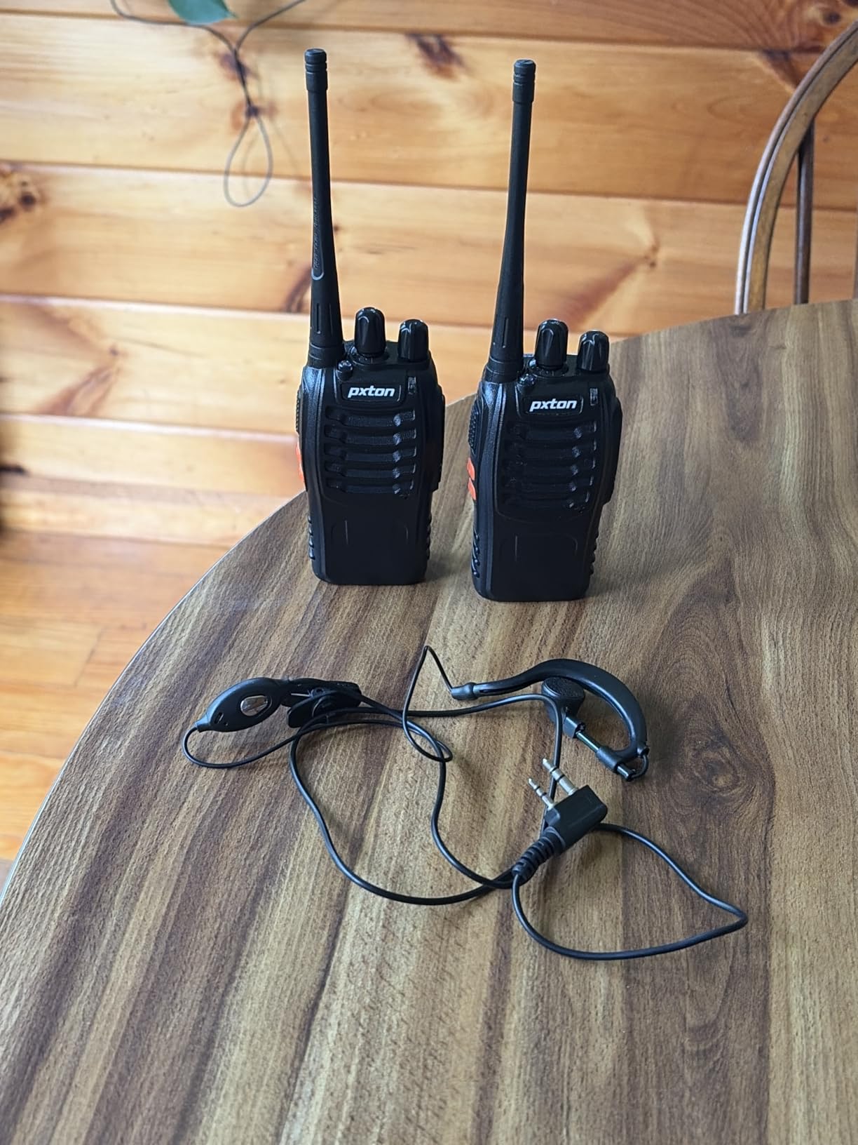 Walkie Talkies Rechargeable Long Range Two-Way Radios with Earpieces, 2-Way Radios UHF Handheld Transceiver Walky Talky with Flashlight Li-ion Battery and Charger (2 Pack) customer photo 1