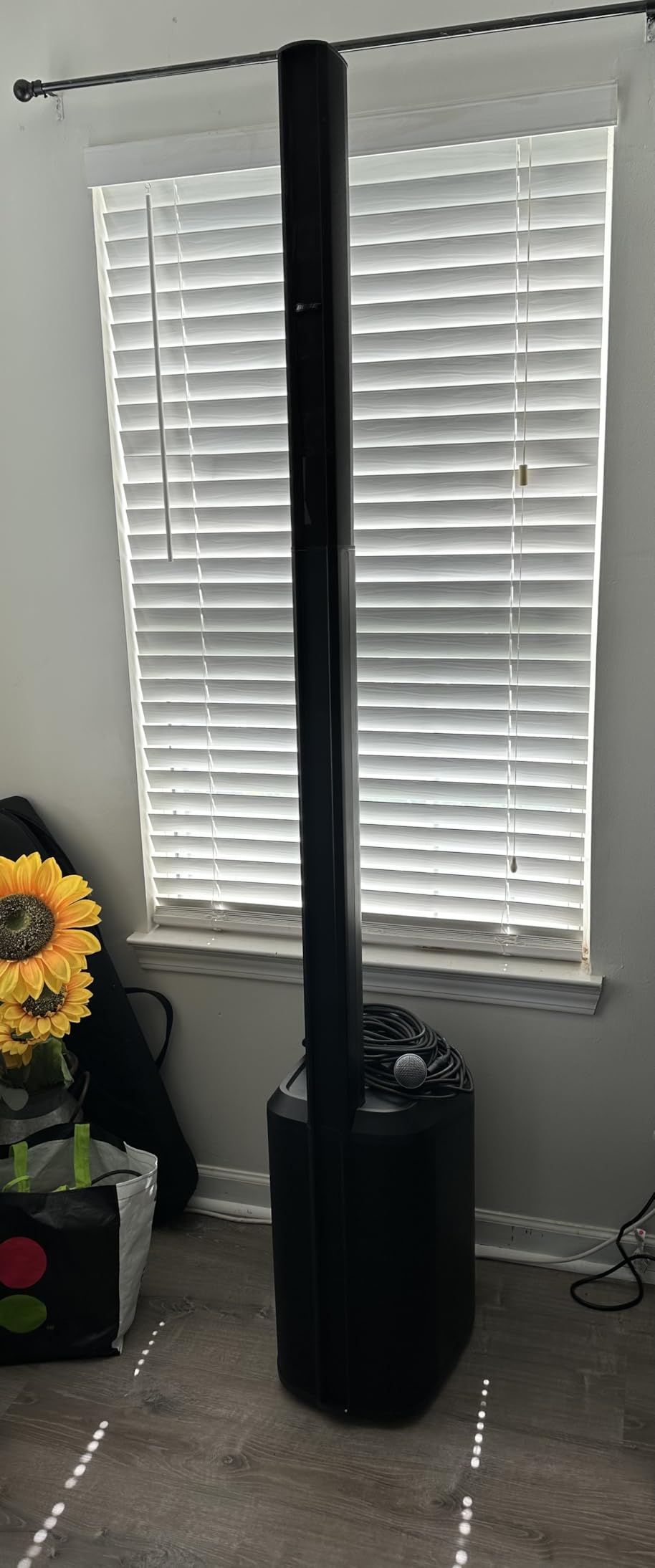 Bose L1 Pro16 - Portable PA System Portable Line Array Speaker with Integrated Bluetooth Built-in Mixer and Wireless App Control customer photo 2