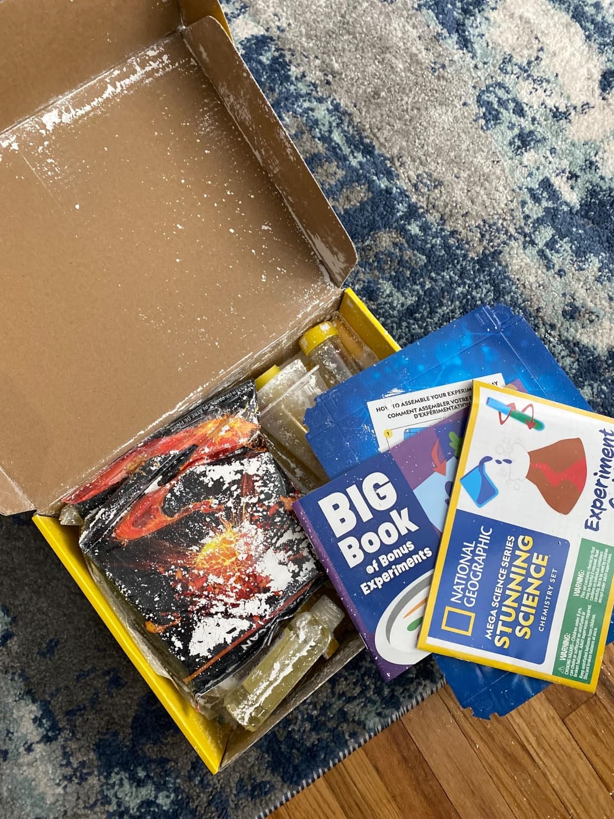 National Geographic Chemistry Set with 45 Experiments for Kids 8-12 | Volcano Eruption, Geyser and Rocket Activities, Hands-On Chemical Reactions, STEM Projects, Science Kit, Birthday Gift customer photo 1
