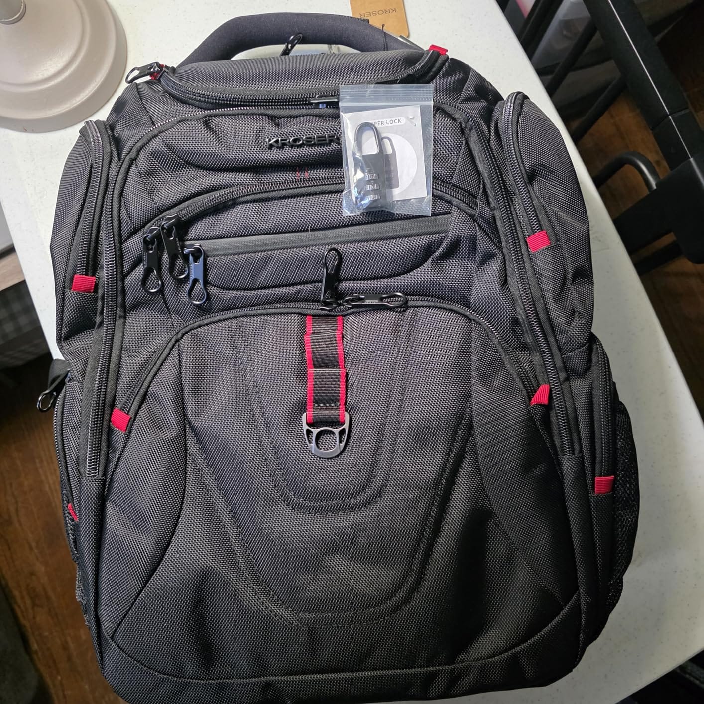 KROSER TSA Friendly Travel Laptop Backpack 17.3 inch XL Computer Backpack Water-Repellent College Daypack Business Backpack with RFID Pockets & USB Port for Men/Women-Black customer photo 2