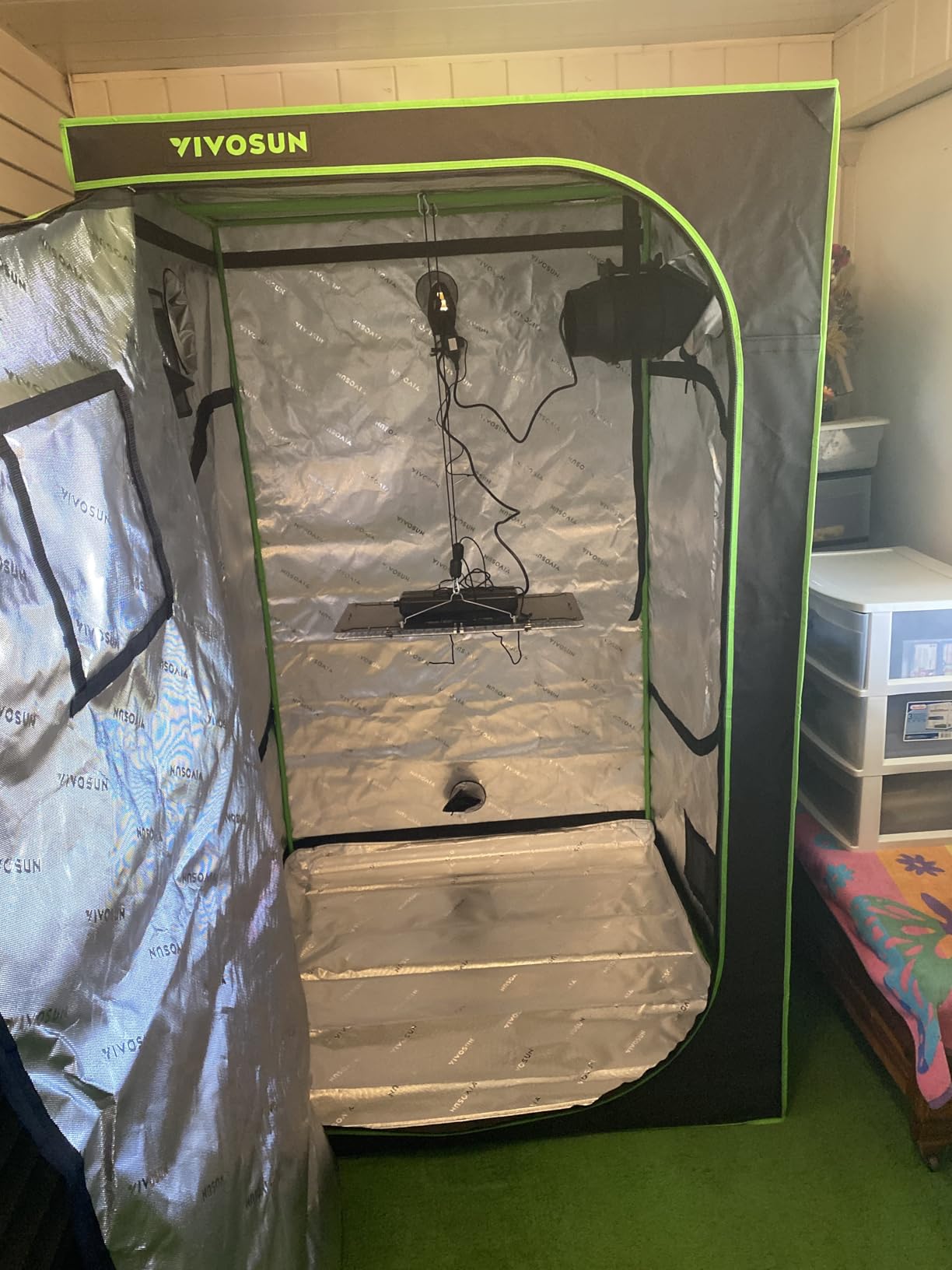 VIVOSUN 2x2ft Grow Tent Kit with 100W Full Spectrum LED Grow Light, WiFi-Controlled Grow System, Automatic Ventilation, GrowHub Outlet A22 Temp Humidity Sensor, 24