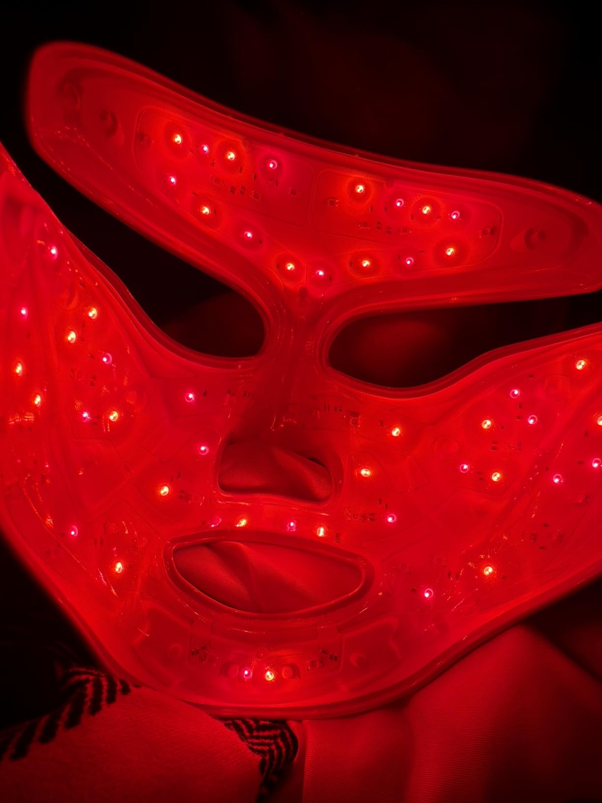 DRx SpectraLite FaceWare Pro 3-Minute LED Device | Red & Blue Light Mask for Acne, Breakouts, Fine Lines, Wrinkles - FDA Cleared customer photo 2