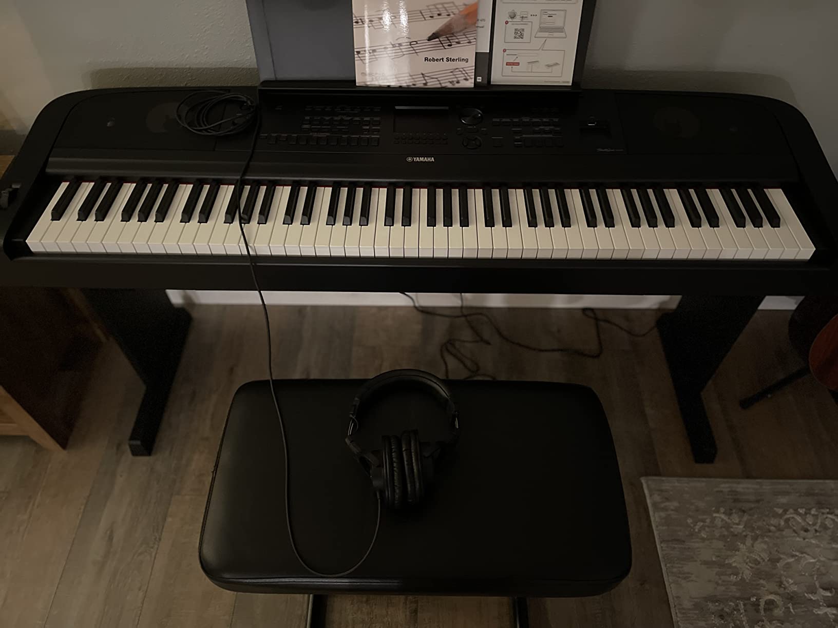 Yamaha DGX-670B 88-Key Weighted Digital Piano, Black, with Sustain Foot Switch Included, Music Rest Included, Furniture Stand Sold Separately customer photo 1