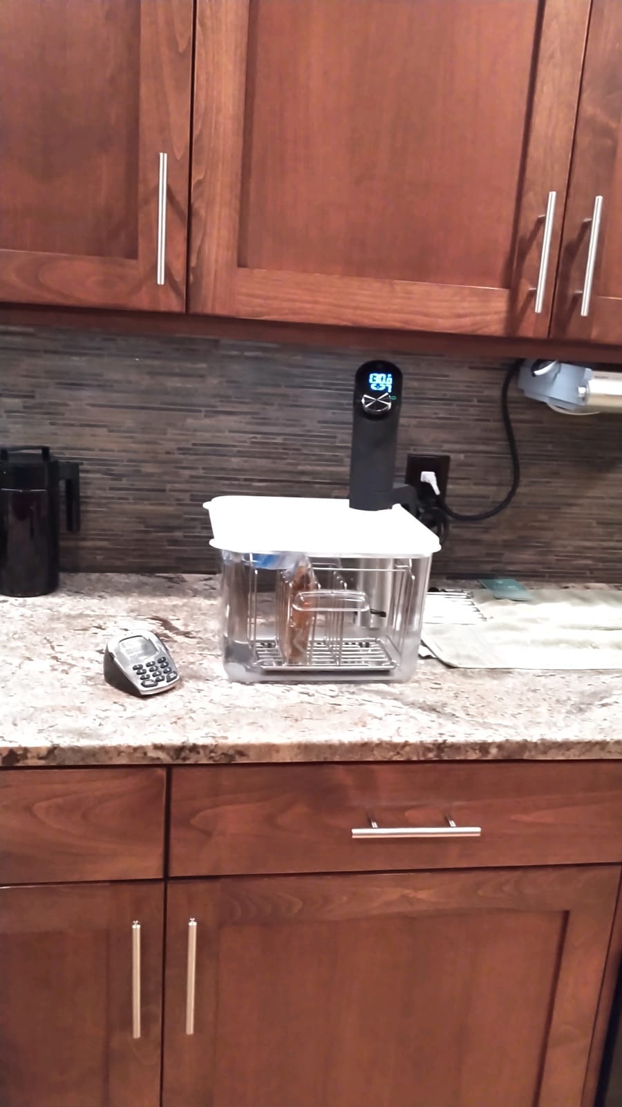Greater Goods Sous Vide Cooker, 1100W, No App or WiFi Needed (Onyx Black) customer photo 1