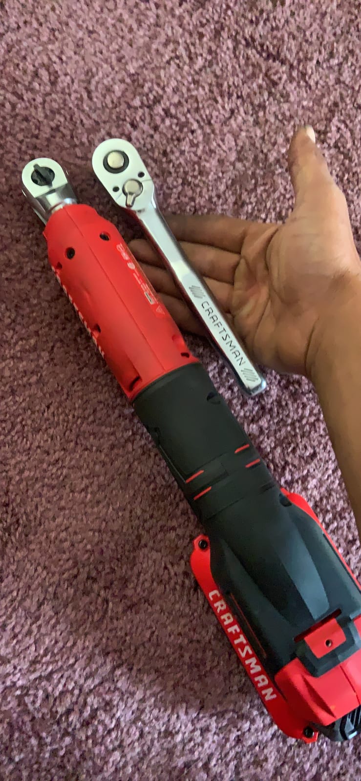 CRAFTSMAN V20 Cordless Ratchet Wrench, 3/8 inch Drive, 300 RPM, up to 35 ft-lbs of Torque, Bare Tool Only (CMCF930B) customer photo 2