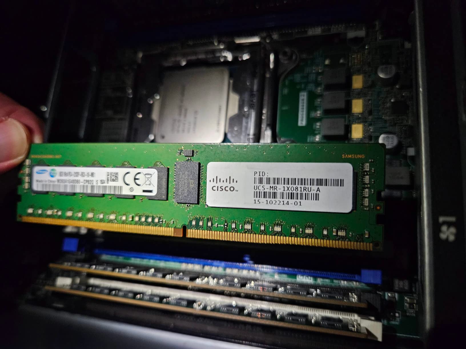 HP DL380 G9 Server / 2X E5-2670 V3 2.3GHz = 24 Cores / 128GB RAM / P840 / 12x 3TB SAS (Renewed) customer photo 2