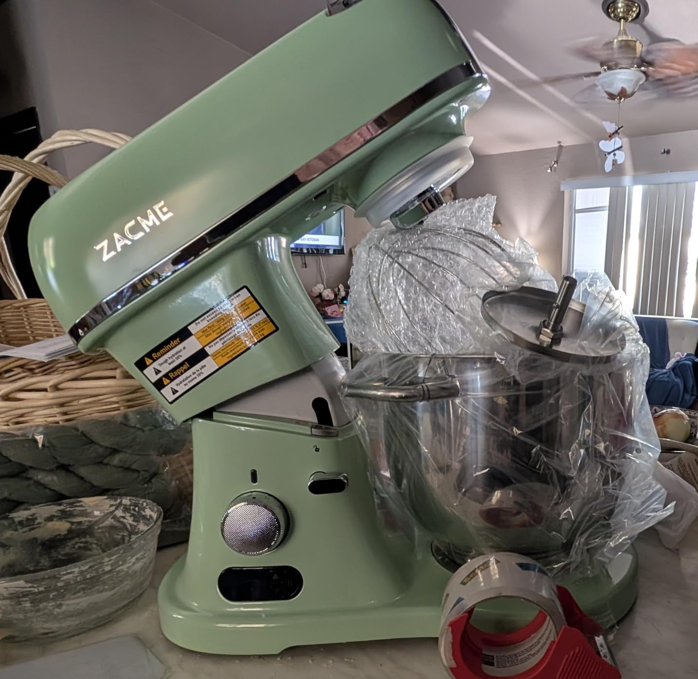 ZACME 8.4QT Commercial Stand Mixer 800W with Aluminum Die Casting Meets the Standard of NSF/ANSI 8-2023, Mixers Kitchen Electric Stand Mixer with Stainless Steel 8L Bowl, Dough Hook, Whisk and Beater customer photo 1