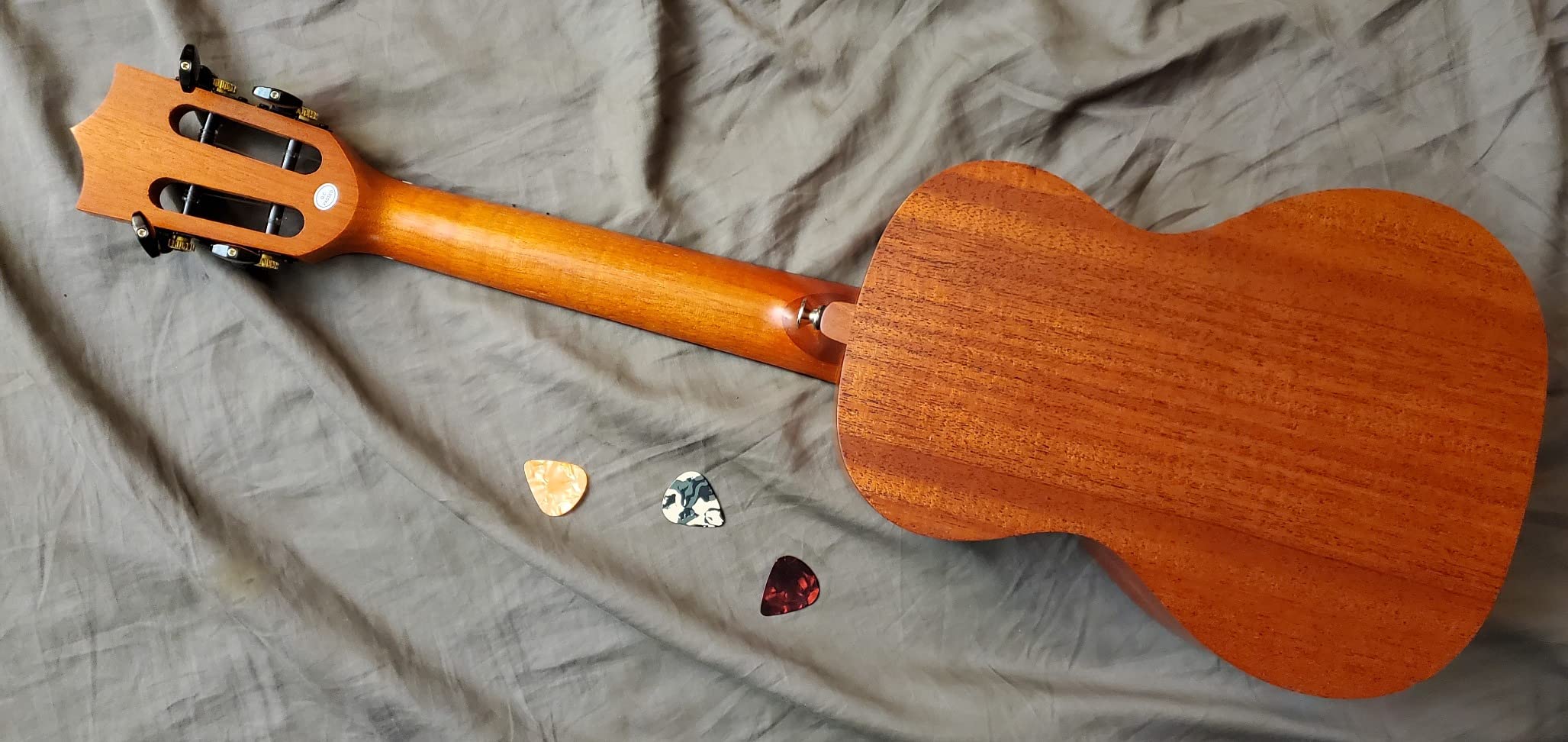 Caramel CAM48 Red African Mahogany 23