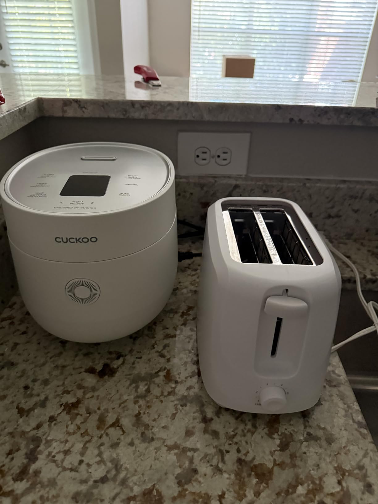 CUCKOO Micom Fuzzy Logic Rice Cooker, 12-Cup Cooked, White, CR-0675FW | 6-Cup Uncooked Capacity, Nonstick Inner Pot, 10 Cooking Modes, Quick White Rice in 28-36 Minutes, Auto Clean customer photo 2