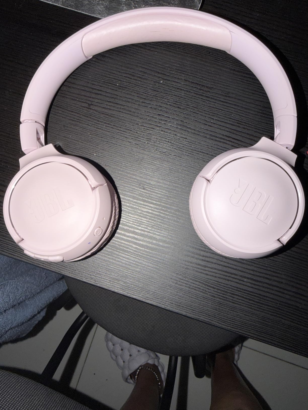JBL Tune 510BT - Bluetooth headphones with up to 40 hours battery, microphone for call, foldable and comfortable customer photo 2