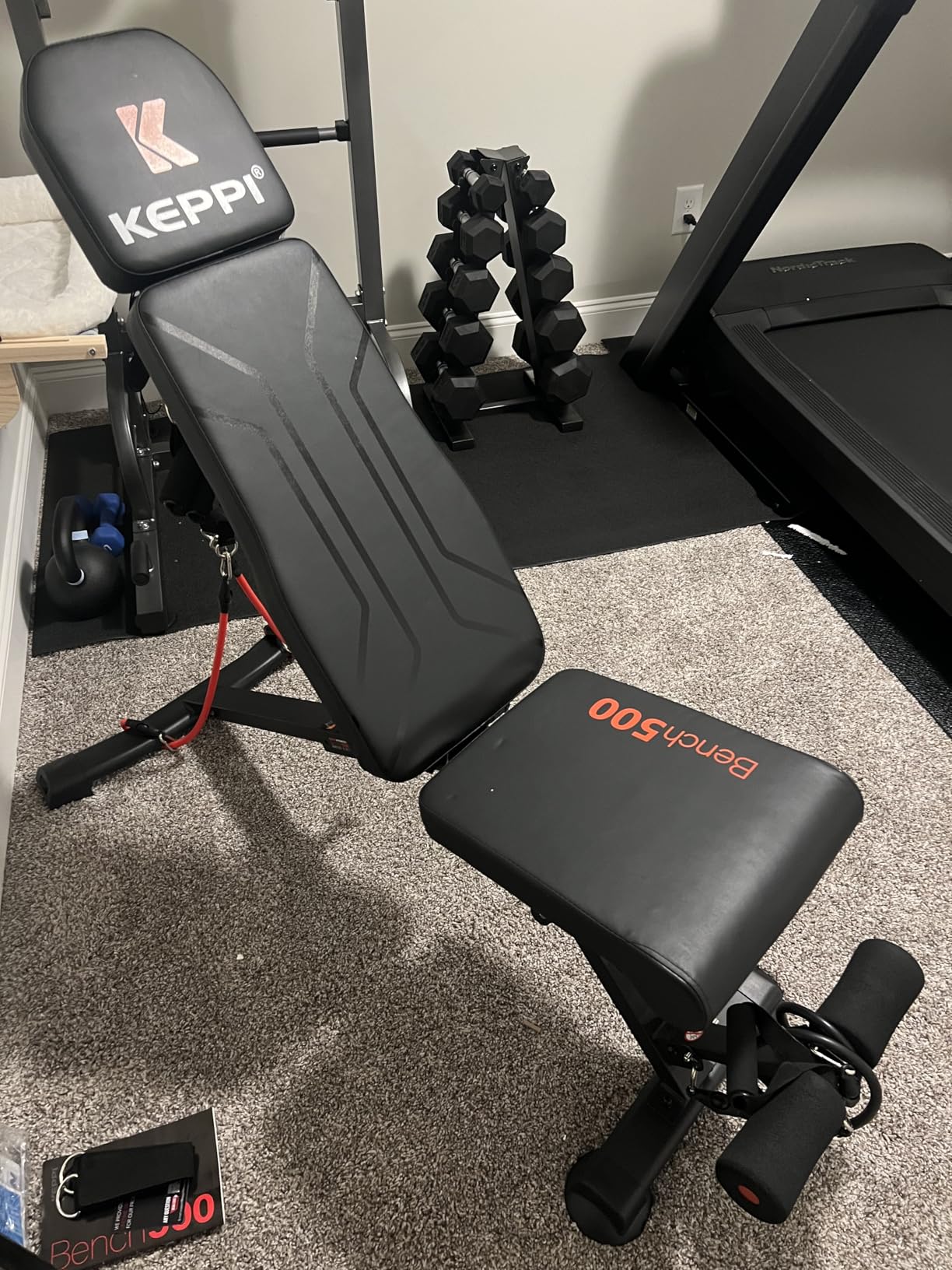 Keppi Weight Bench 900Lb, Adjustable Foldable Sturdy Bench for Home Gym | 900LB Flat Capacity, 11 Back Adjustments, Fast-Fold, 30lb Portable, PU Leather, Bands Included customer photo 1