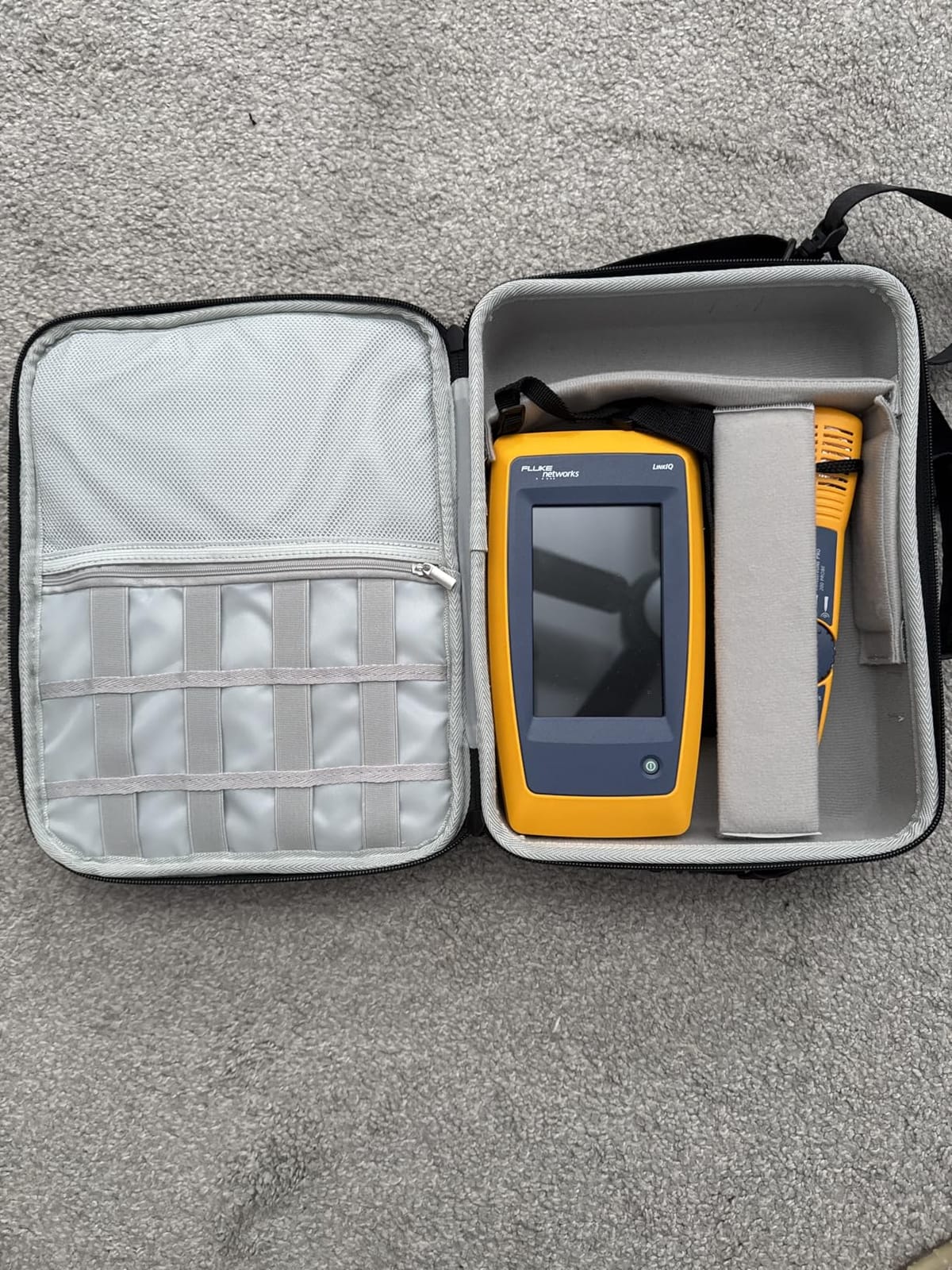Fluke Networks LIQ-100 LinkIQ Cable + Network Tester customer photo 1
