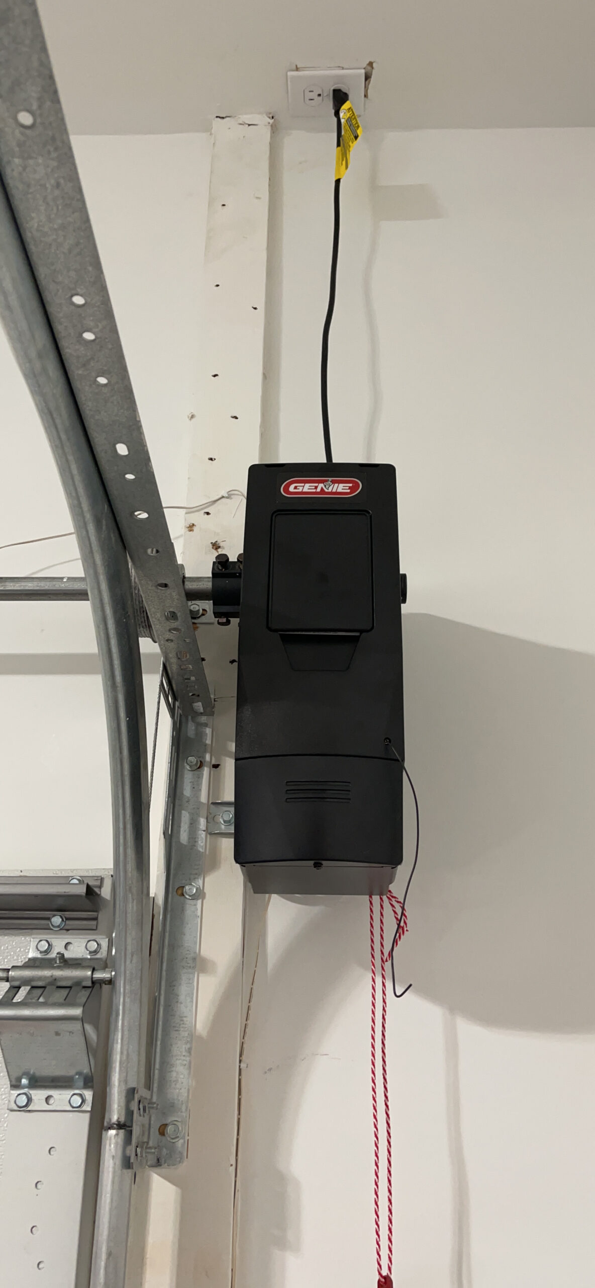Genie B6172H Wall Mount Smart Garage Door Opener, DC Motor Lifts up to 14ft high 850lbs, Black | Ultra-Quiet, Aladdin Connect Wi-Fi, Battery Backup, Lifts Doors Up to 14 ft High and 850 lbs, Compact Space Saving Design customer photo 2
