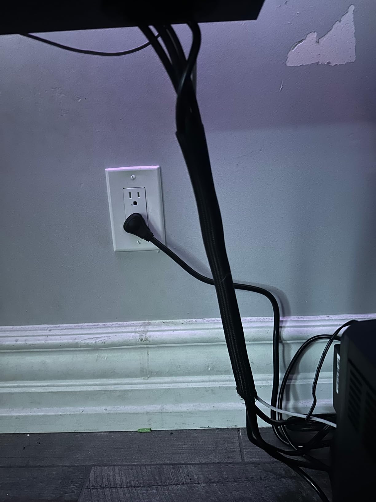 Cord Management Organizer Kit 4 Cable Sleeve split with Cable Clips, Ties for TV Office Car Desk Home customer photo 2