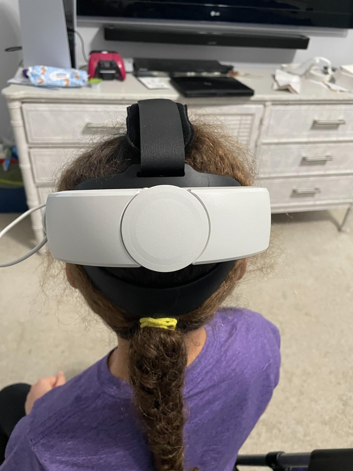 annapro Battery Head Strap for Meta Quest 3/Meta Quest 3S, Elite Strap with 8000mAh Battery Fast Charging Compatible with Oculus/Meta Quest 3S/3 Accessories, Enhance Comfort Extend Playtime, White customer photo 2