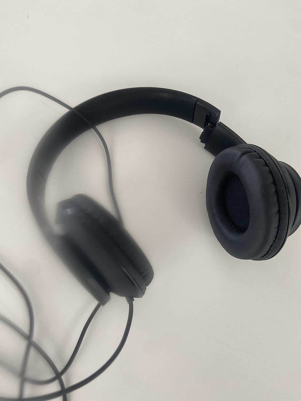 Zoom Zum-2 Podcast Mic Pack with USB Mic, Headphones & Stand | Perfect for Podcasters USB Microphone, Headphones, Tripod, Windscreen, and USB Cable Included customer photo 2