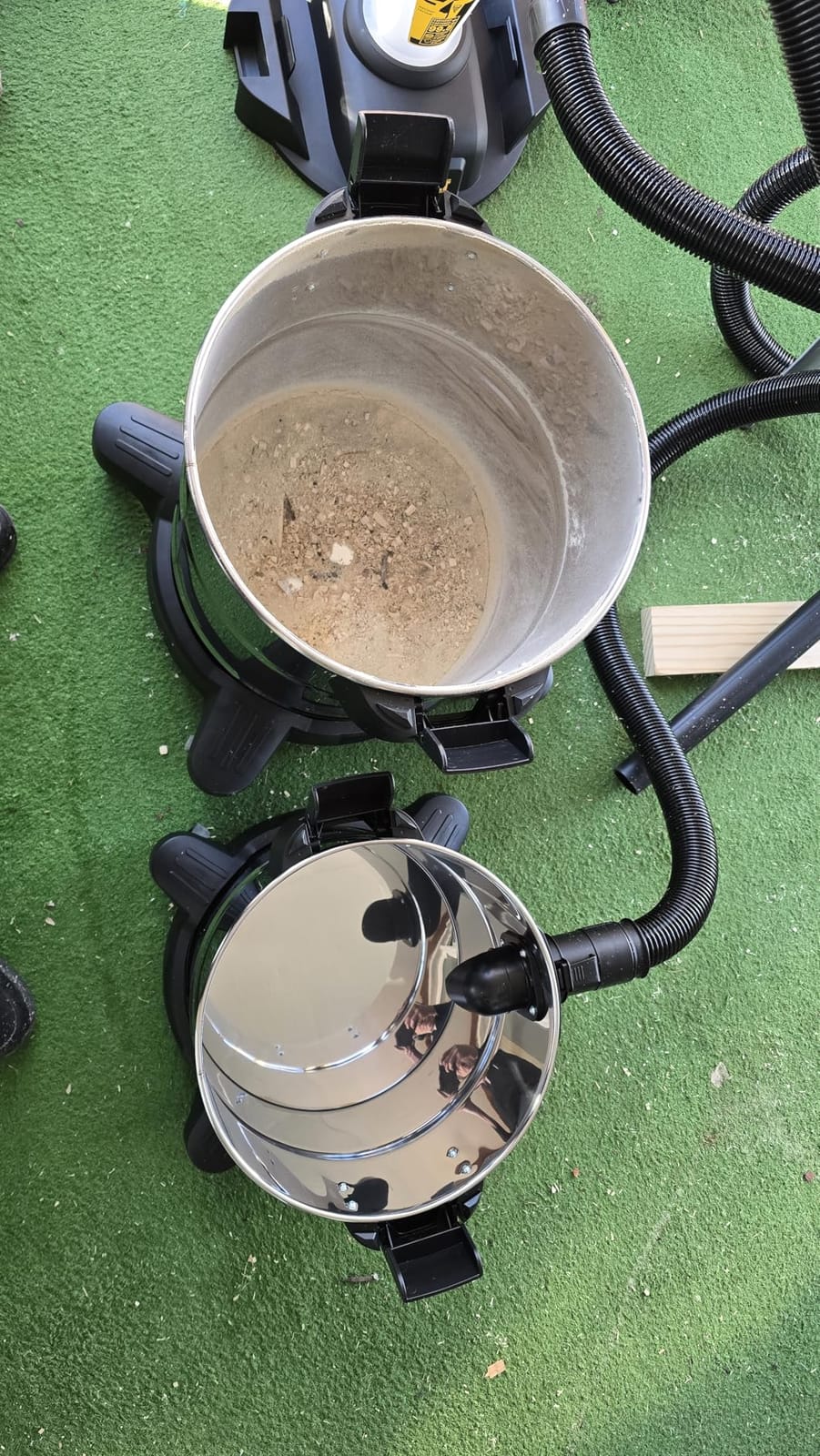 DEWALT 10 Gallon Cyclone Dust Separator for Wet/Dry Shop Vacuums, DXVCS003 customer photo 1