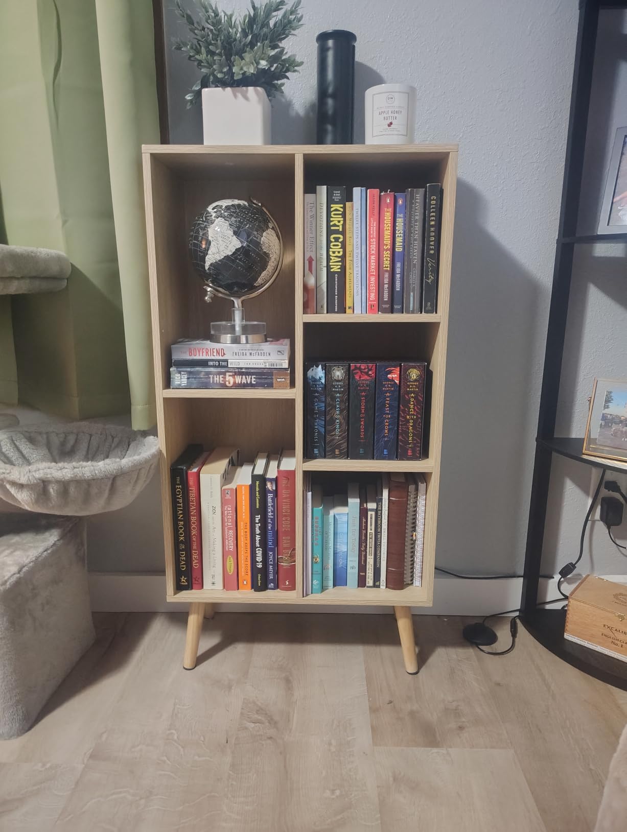 LEYAOYAO Cube Bookshelf 3 Tier Mid-Century Rustic Brown Modern Bookcase with Legs, Retro Wood Bookshelves Storage Organizer Shelf, Freestanding Open Book Shelves for Bedroom, Living Room, Office customer photo 2