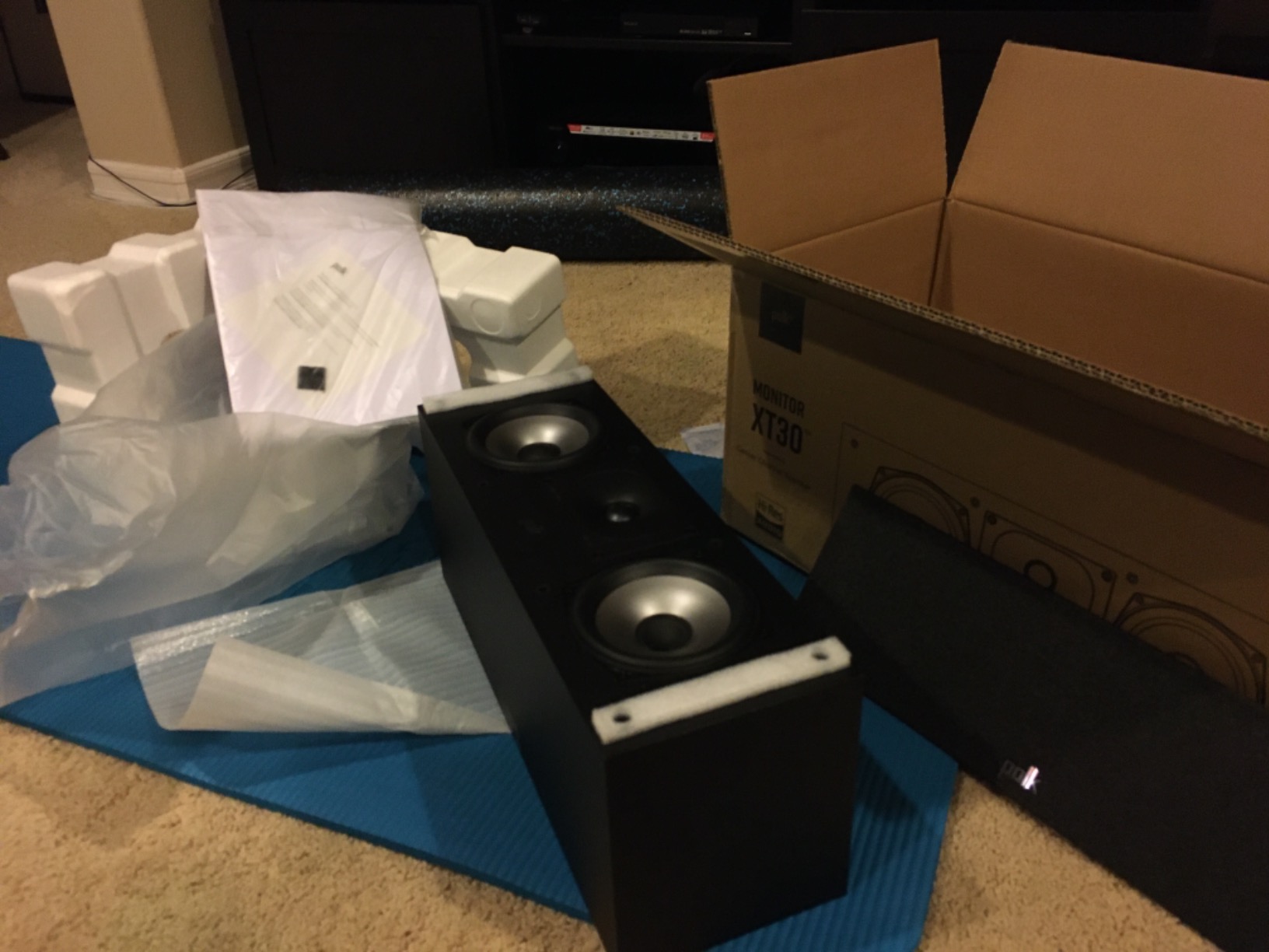 Polk Audio Monitor XT30 Compact Center Channel Speaker (Midnight Black) | Hi-Res Audio, Dolby Atmos & DTS:X Compatible customer photo 2
