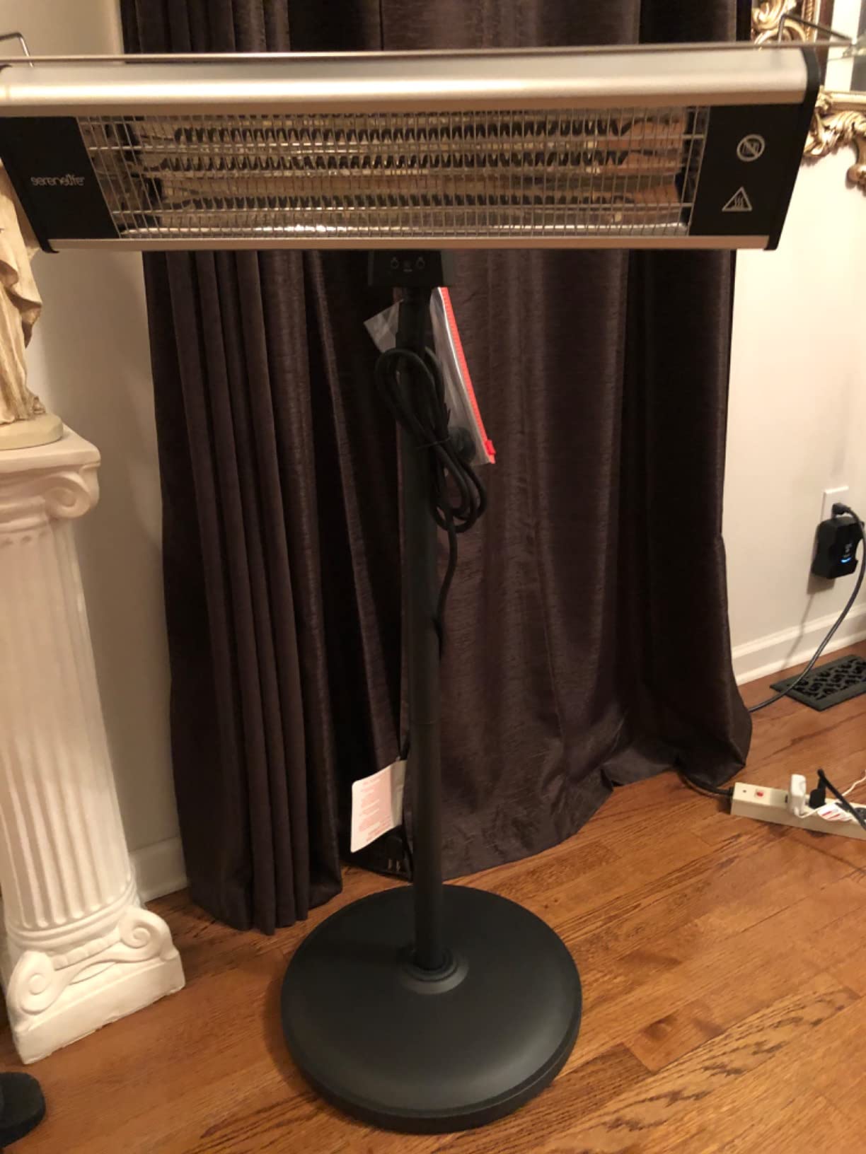 SereneLife Infrared Patio Heater 1500W Electric Heater Indoor/Outdoor Use, Portable Stand with Remote Control, IP65 Approved, 360° Tip-Over Safety Switch for Restaurant, Patio, Backyard, Garage, Decks customer photo 1
