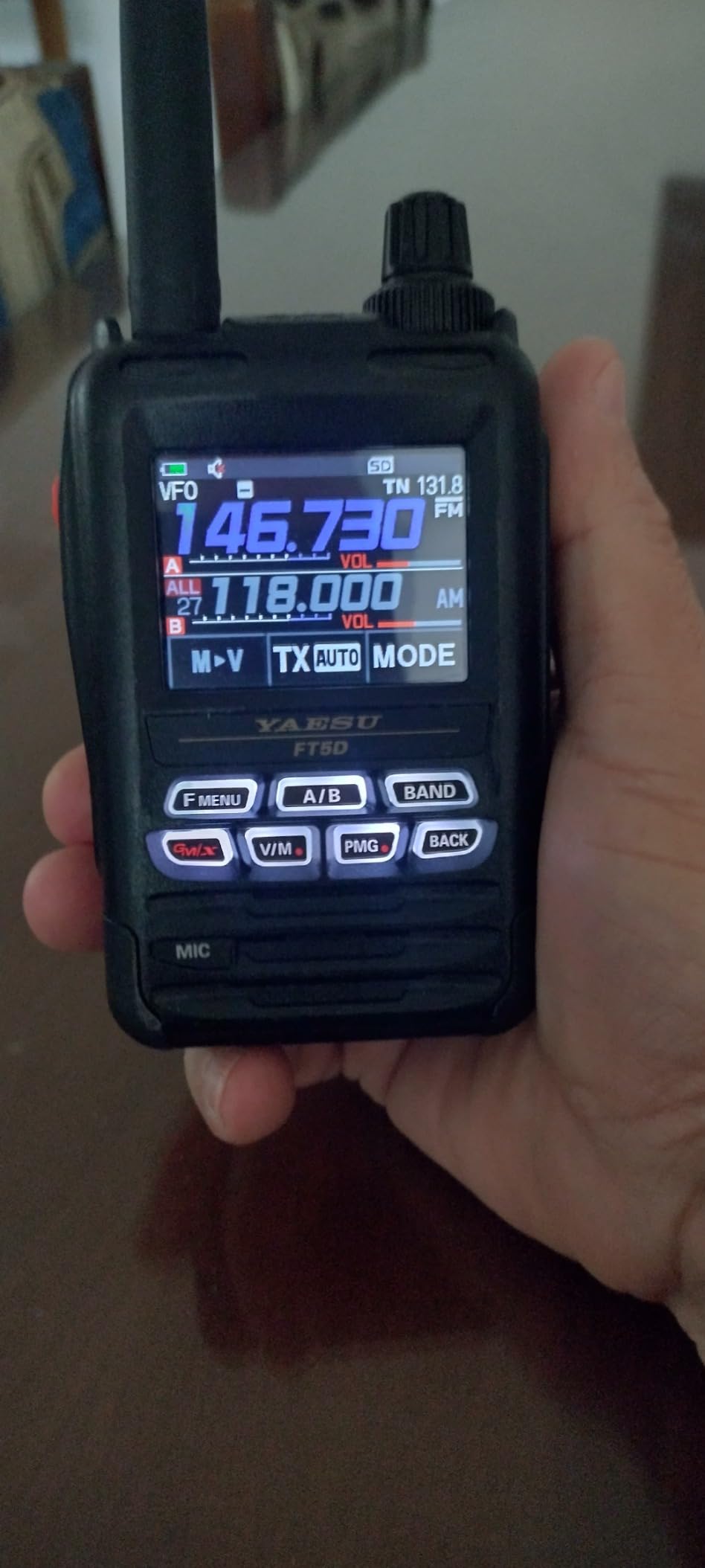 YAESU Yaesu FT-5DR C4FM/FM 144/430MHz Dual Band 5W Digital Transceiver with Touch Screen Display Black customer photo 1
