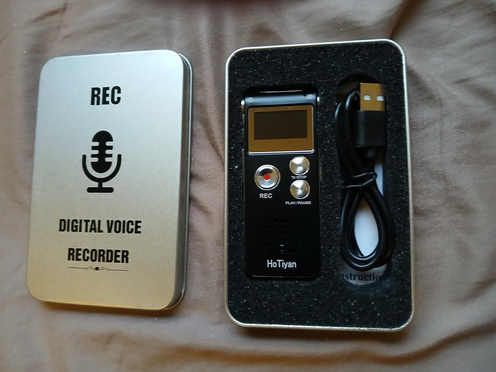 Voice Recorder 16GB Capacity Voice Activated Recording Device Digital Voice Recorder for Lectures, Meetings, Interviews Audio Recorder with USB Rechargeable WAV/MP3 Tape Recorder (16GB) customer photo 1