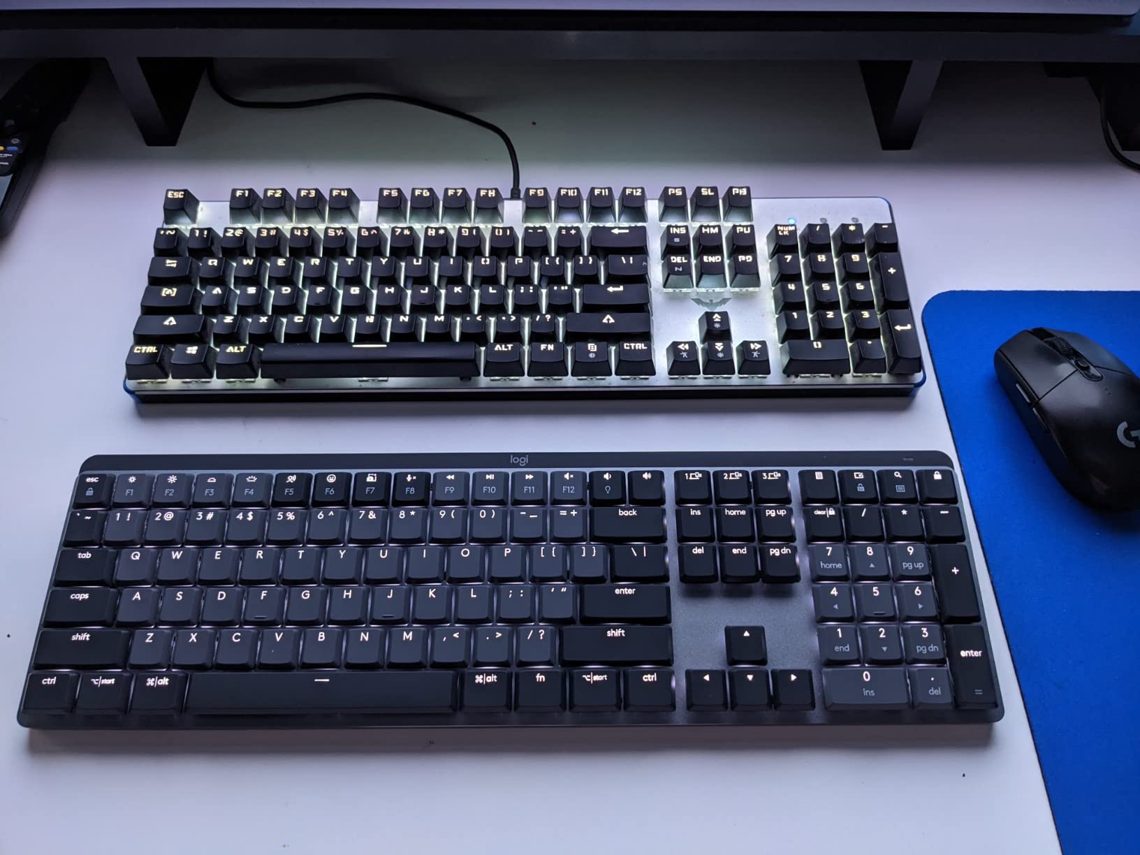 Logitech MX Mechanical Wireless Illuminated Performance Keyboard Clicky | Low-profile full-size, 3 device Bluetooth pairing, Smart backlight auto-adjusts, USB-C rechargeable customer photo 1
