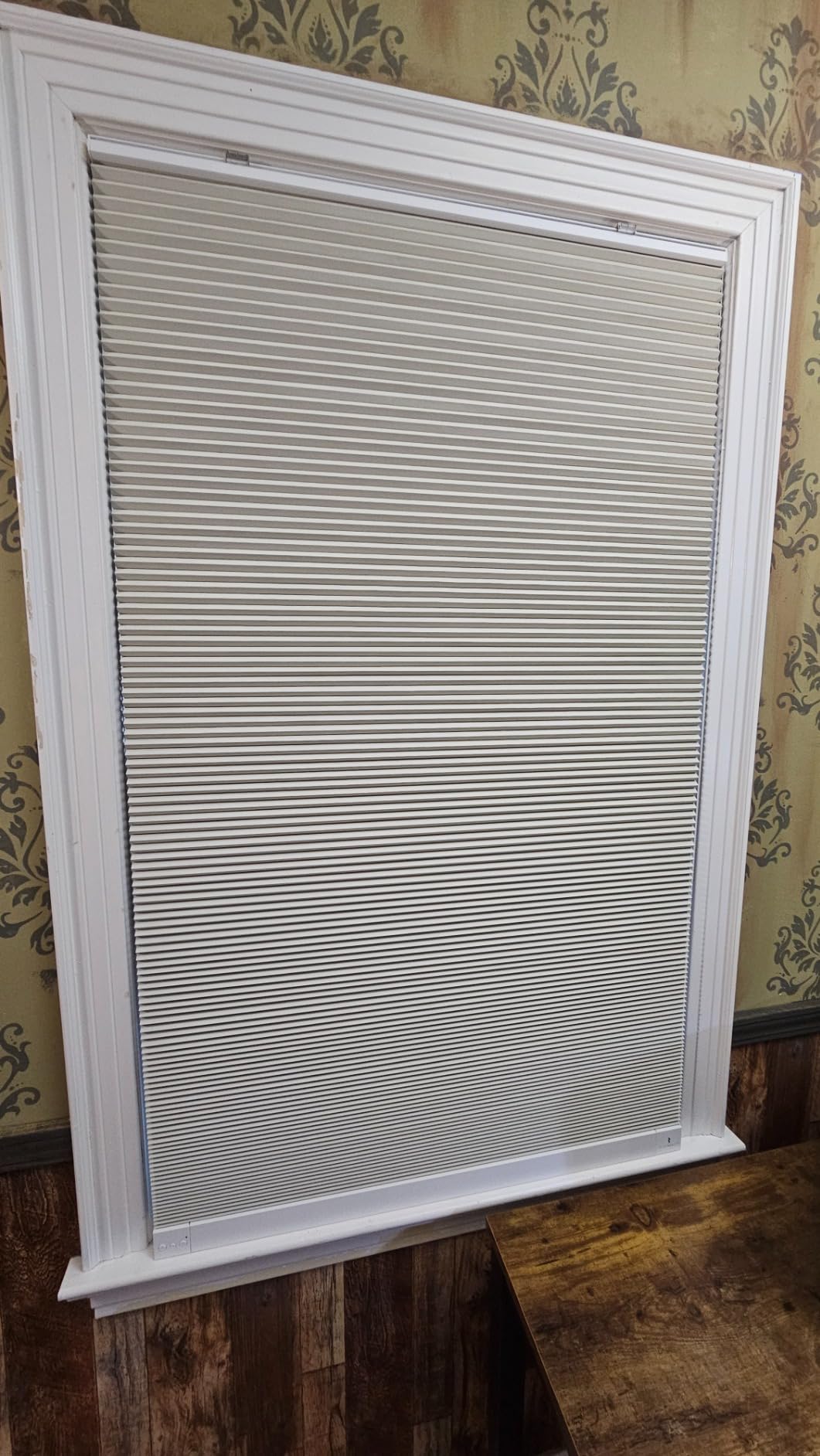 THIRDREALITY ZigBee Smart Blind, Motorized Blackout Window Shades with Remote, Cordless Honeycomb Blinds, Automatic Height Setting, AA Batteries Powered, 29