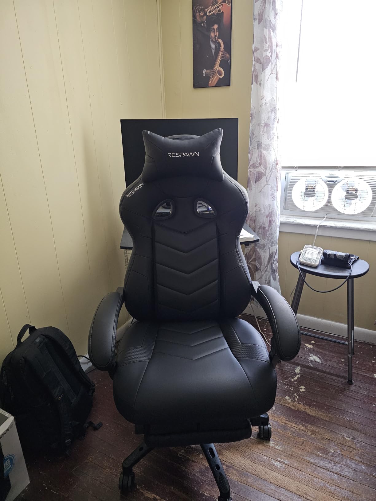RESPAWN 110 Pro Ergonomic Gaming Chair with Footrest for Adults - Comfortable Office Gaming Recliner with Lumbar Support and Headrest, Racing Style Video Game Chairs for Computer Gamer - Black customer photo 1