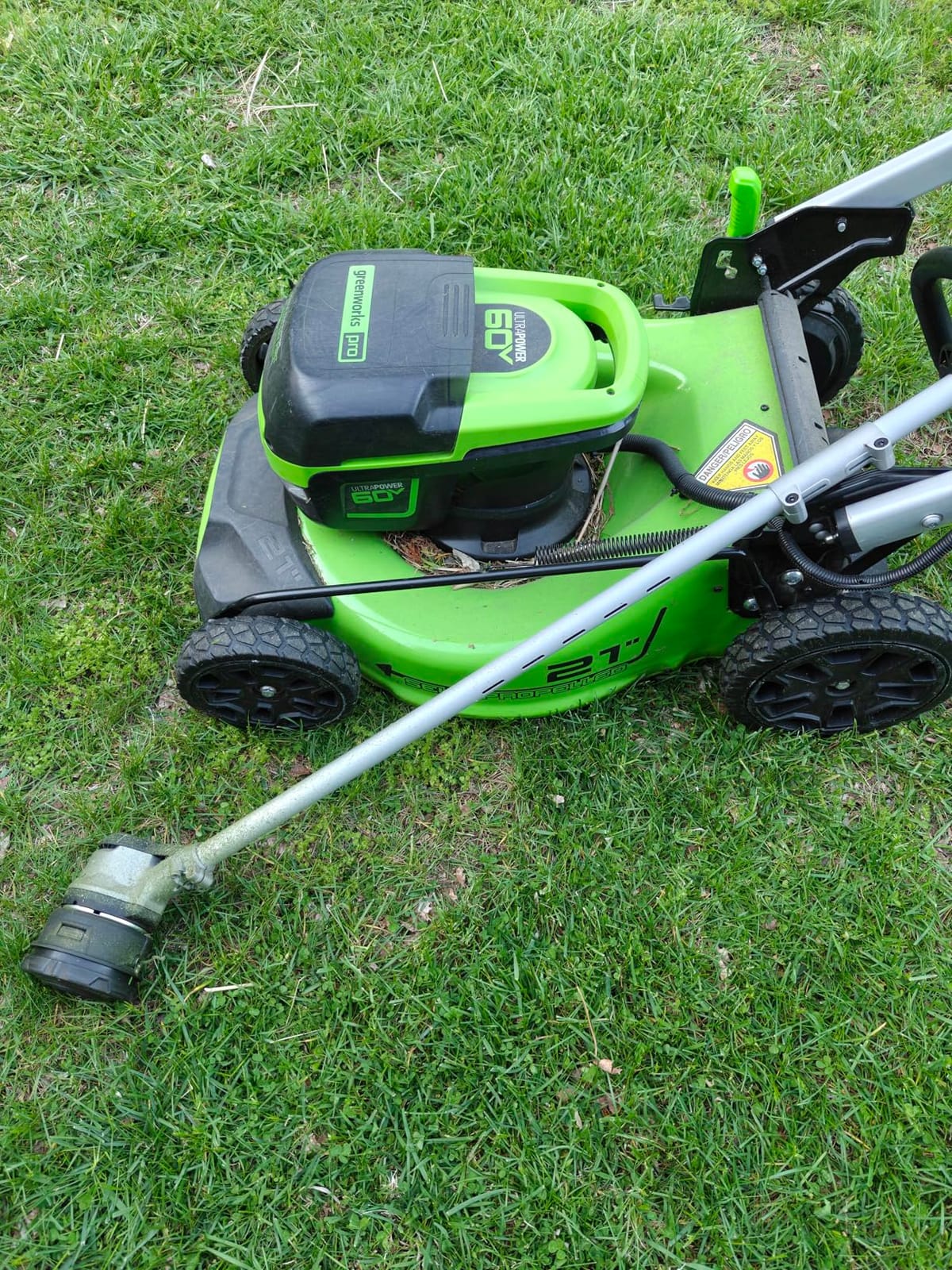 Greenworks 60V 21in Self-Propelled Lawn Mower, (2) 4.0 Ah Battery Kit customer photo 1