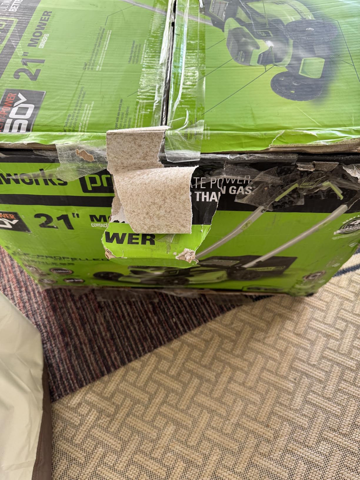 Greenworks 60V 21in Self-Propelled Lawn Mower, (2) 4.0 Ah Battery Kit customer photo 2