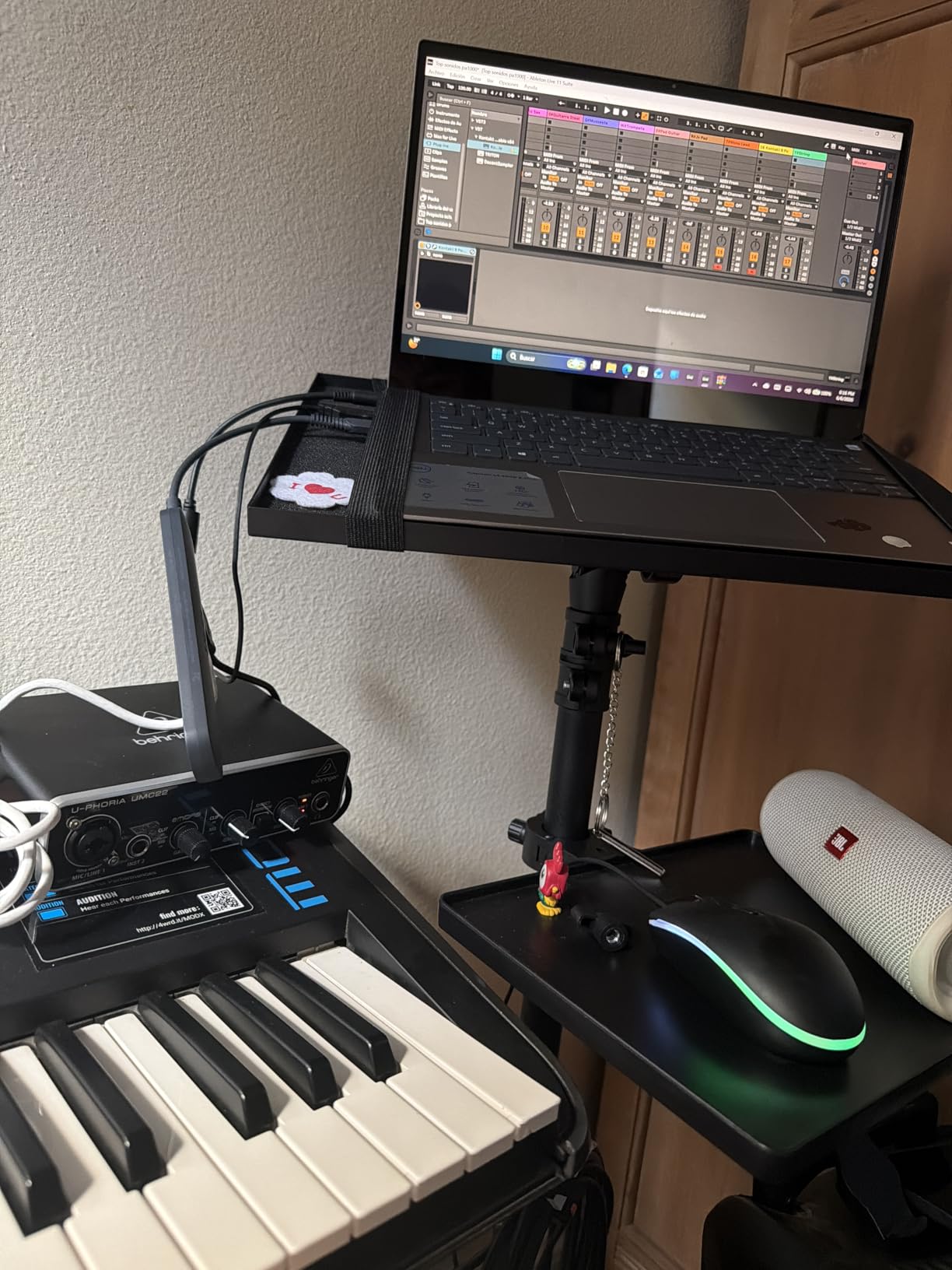 Projector Stand Tripod Laptop Stands Height Adjustable | from 23.5