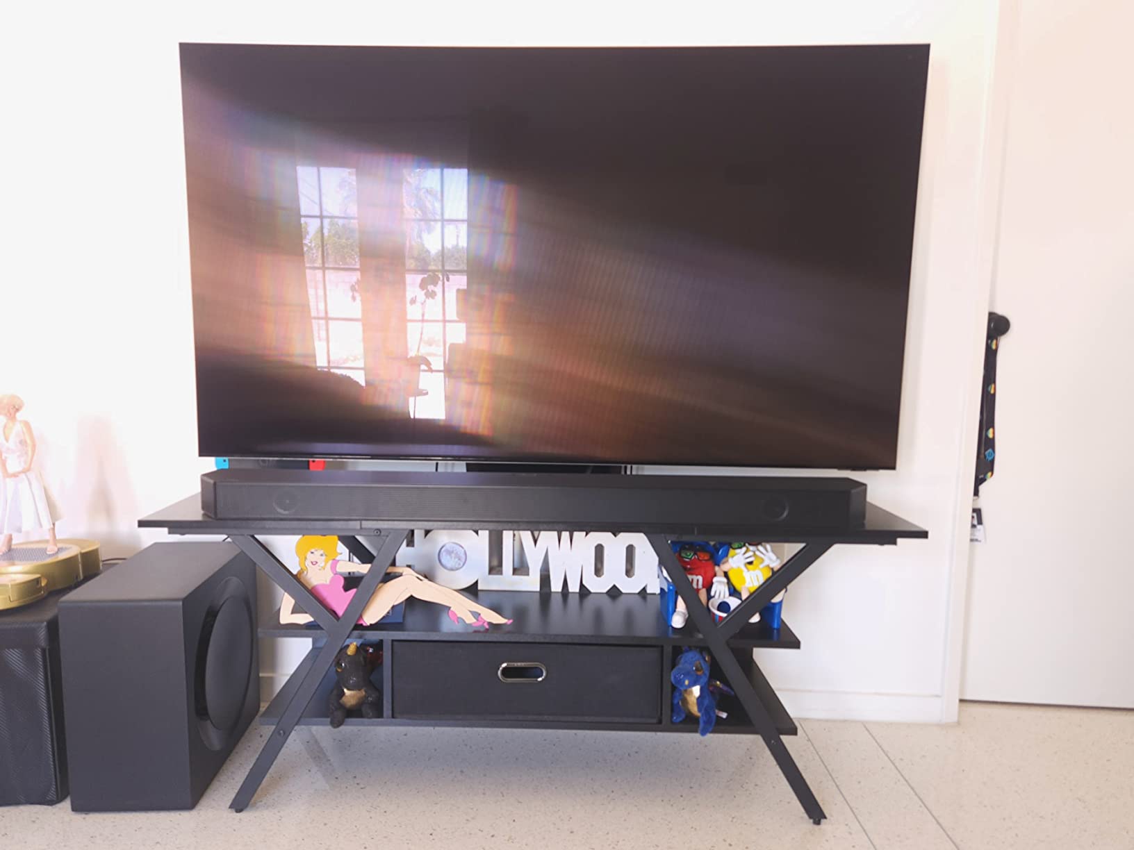Samsung 75-Inch Class Neo QLED 8K QN900B Series Mini LED Quantum HDR 64x, Infinity Screen, Dolby Atmos, Object Tracking Sound Pro, Smart TV, Bluetooth with Alexa Built-in (QN75QN900BFXZA, 2022 Model) customer photo 2