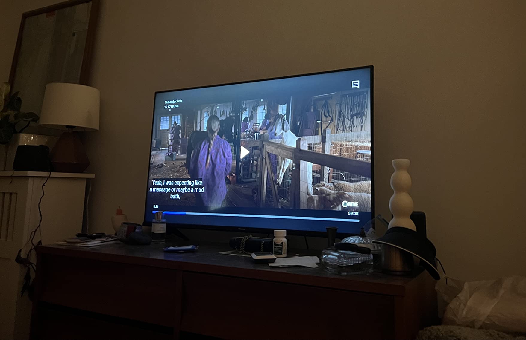 Hisense 43-Inch Class A6 Series 4K UHD Smart Google TV with Alexa Compatibility, Dolby Vision HDR, DTS Virtual X, Sports & Game Modes, Voice Remote, Chromecast Built-in (43A6H), Black customer photo 2
