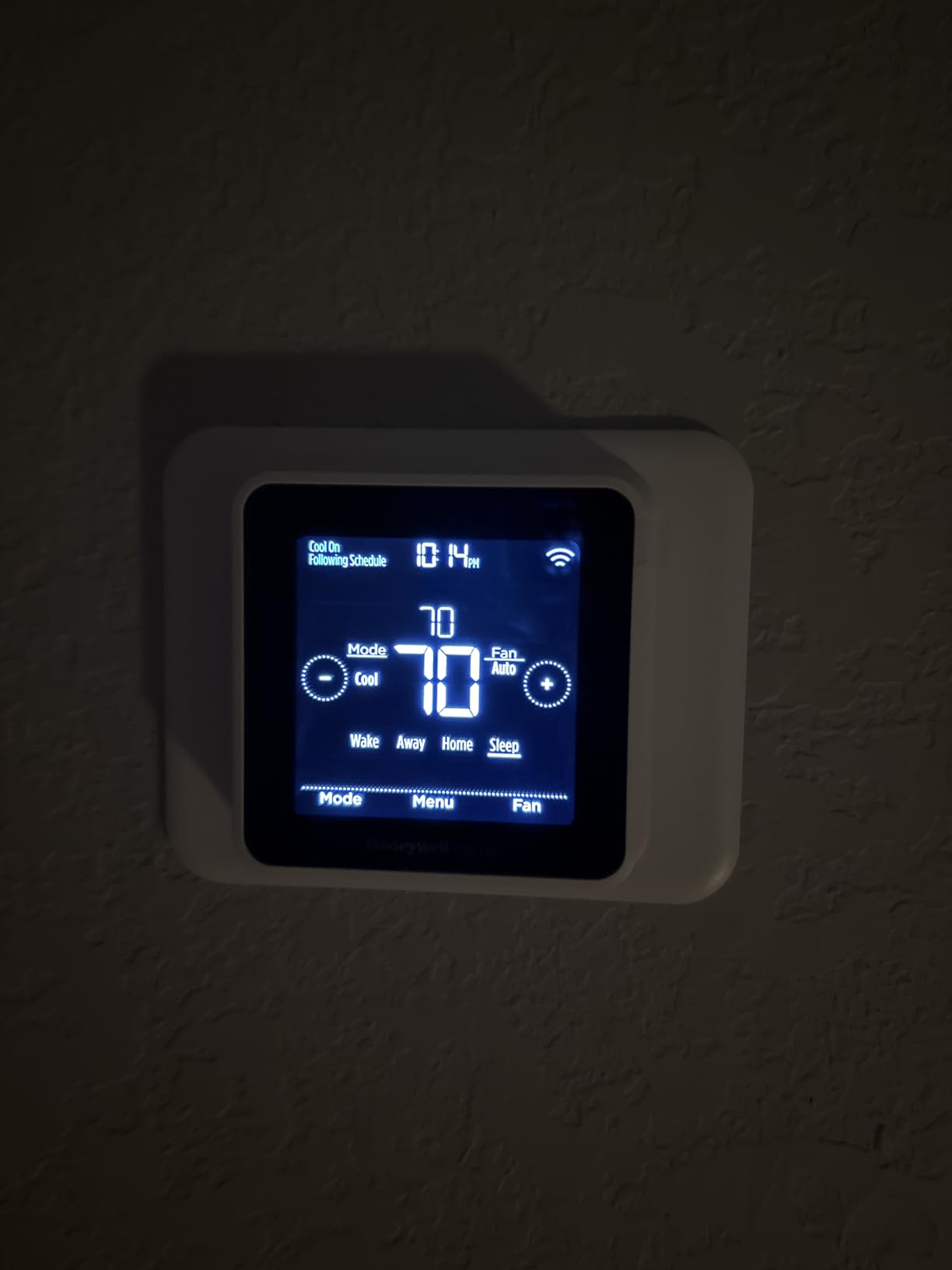 Honeywell Home T5 Smart Wi-Fi Thermostat | RTH8800WF2022, 7 Day-Programmable Touchscreen, Alexa Ready customer photo 2